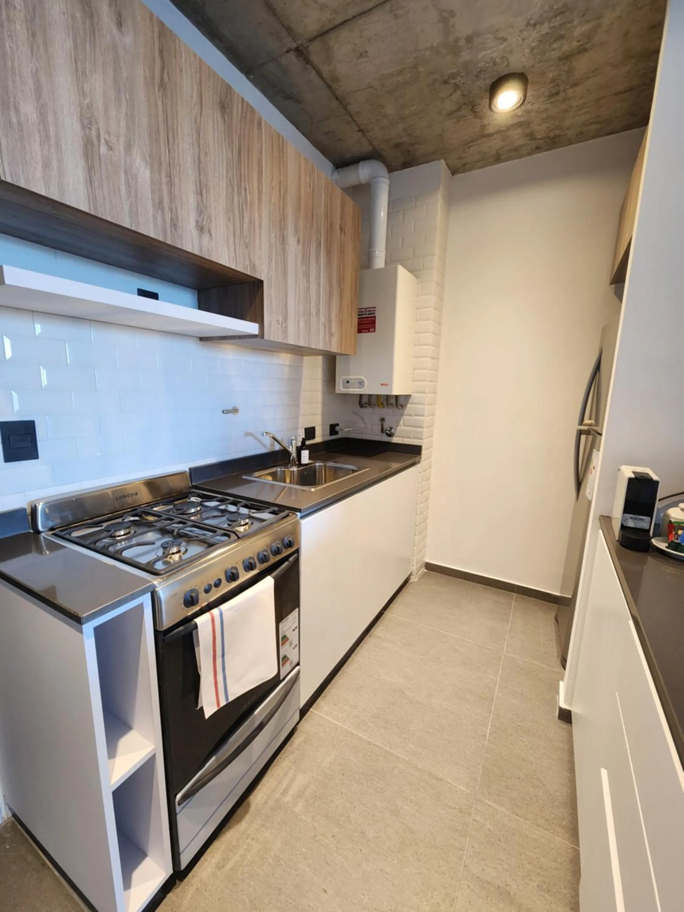 Kitchen or kitchenette in Loi Flats Neuquen, Edificio Talero