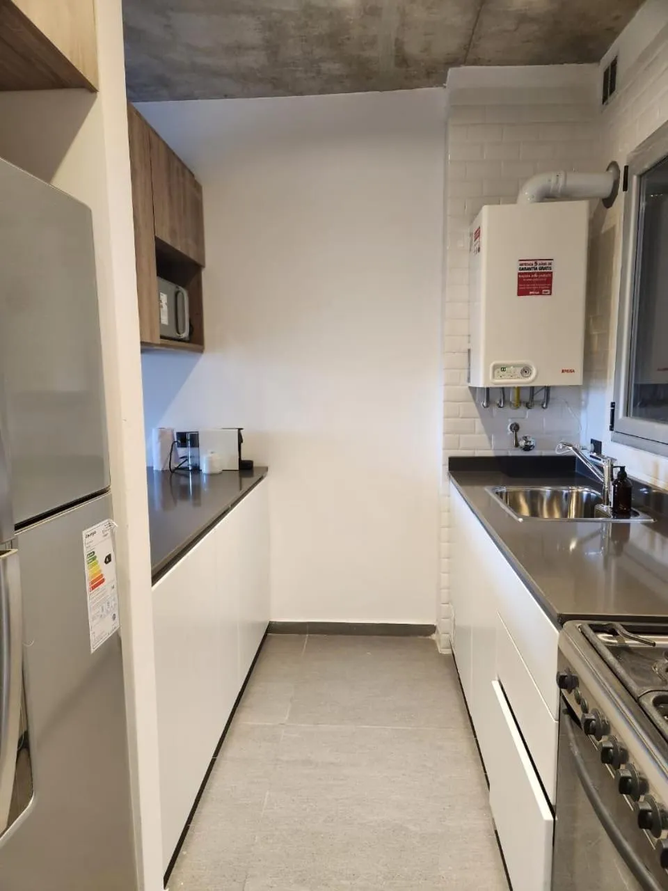 Kitchen or kitchenette in Loi Flats Neuquen, Edificio Talero