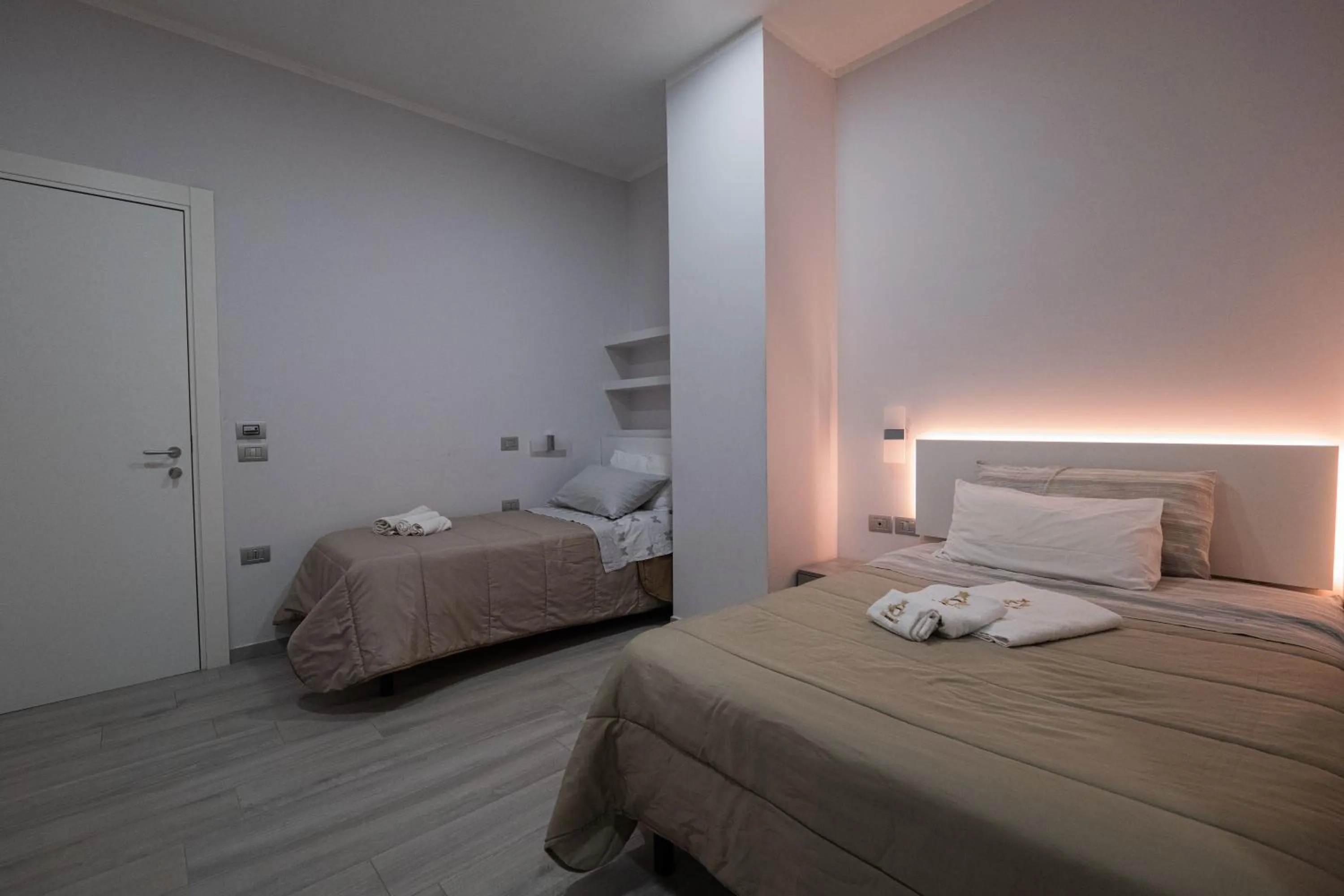 Photo of the whole room, Bed in Hotel Prestige