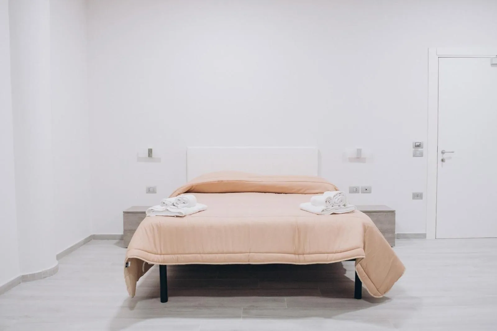 Bed in Hotel Prestige