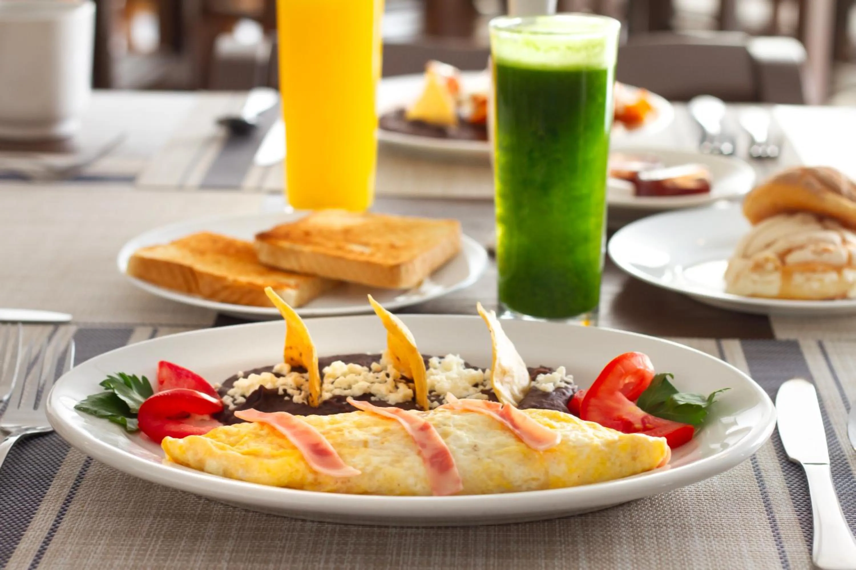 Breakfast in Hotel Bedd Express Querétaro