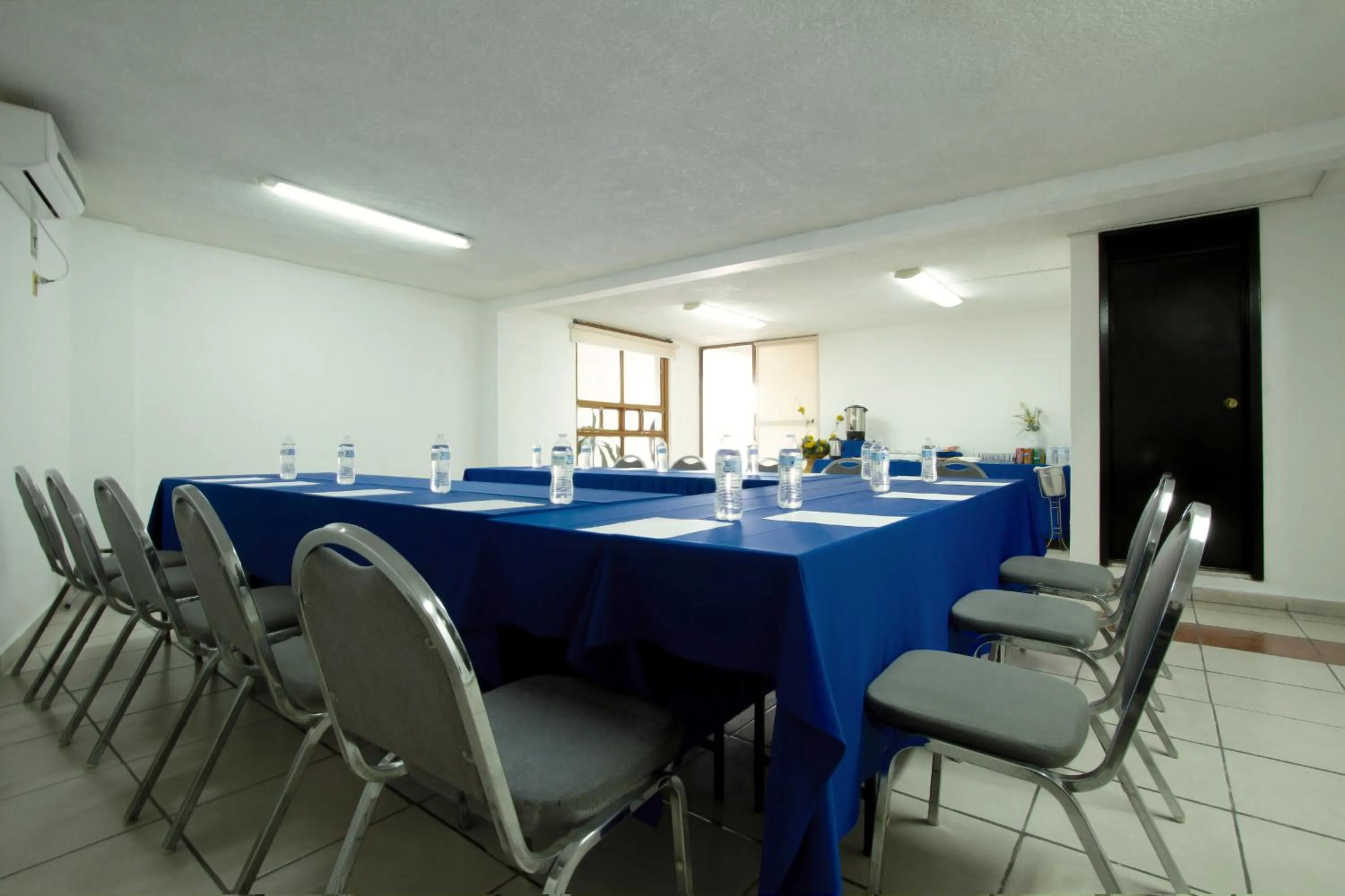 Meeting/conference room in Hotel Bedd Express Querétaro