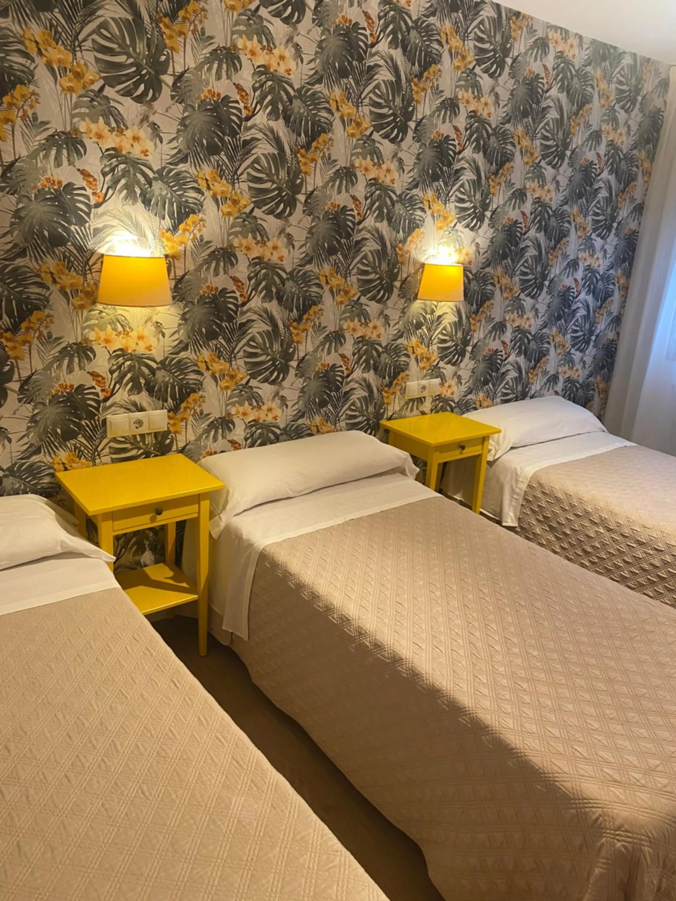 Bedroom, Bed in Hotel Ovetense