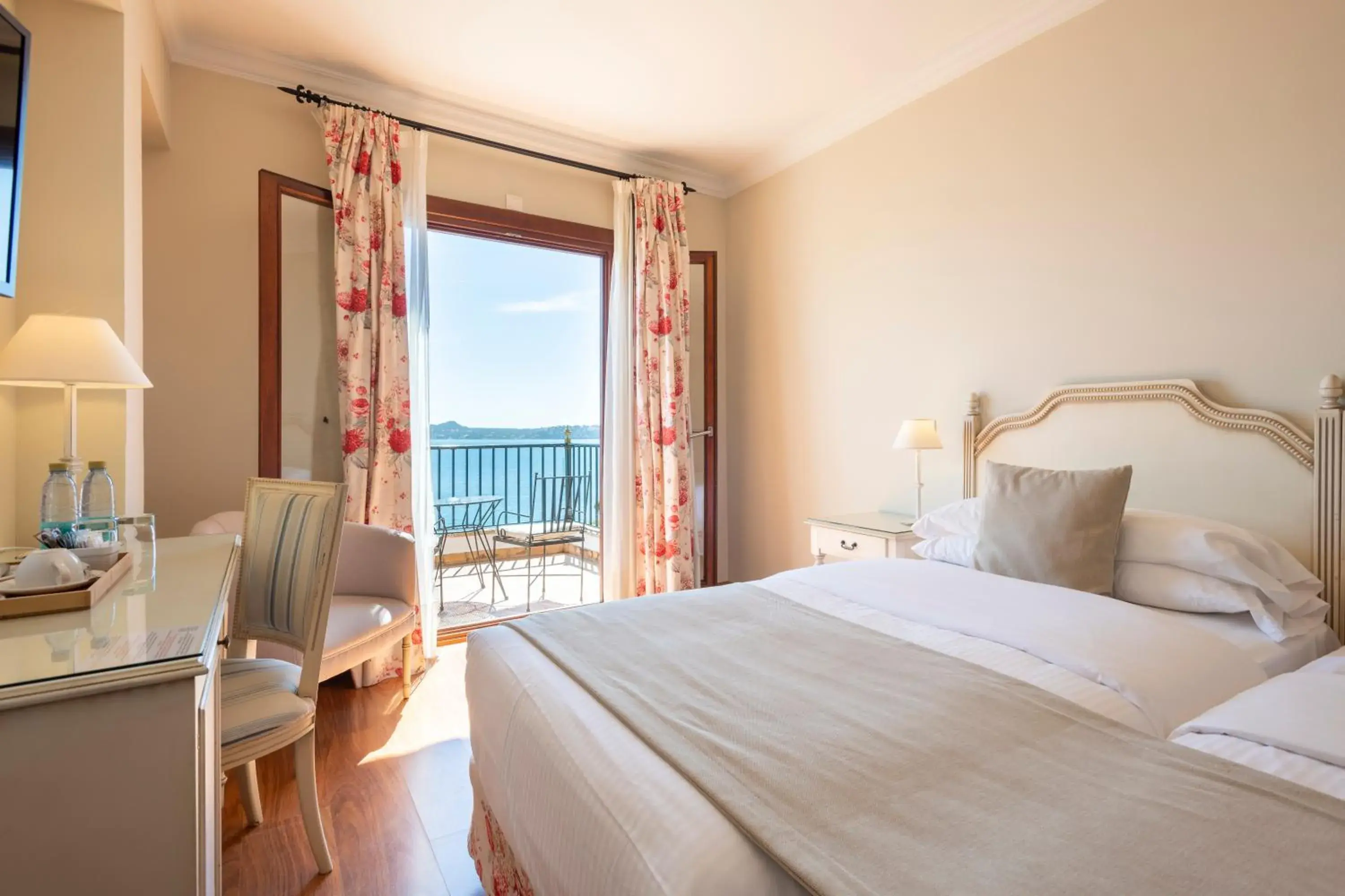 Bedroom, Bed in Hotel Cala Fornells Bedroom, Bed in Hotel Cala Fornells