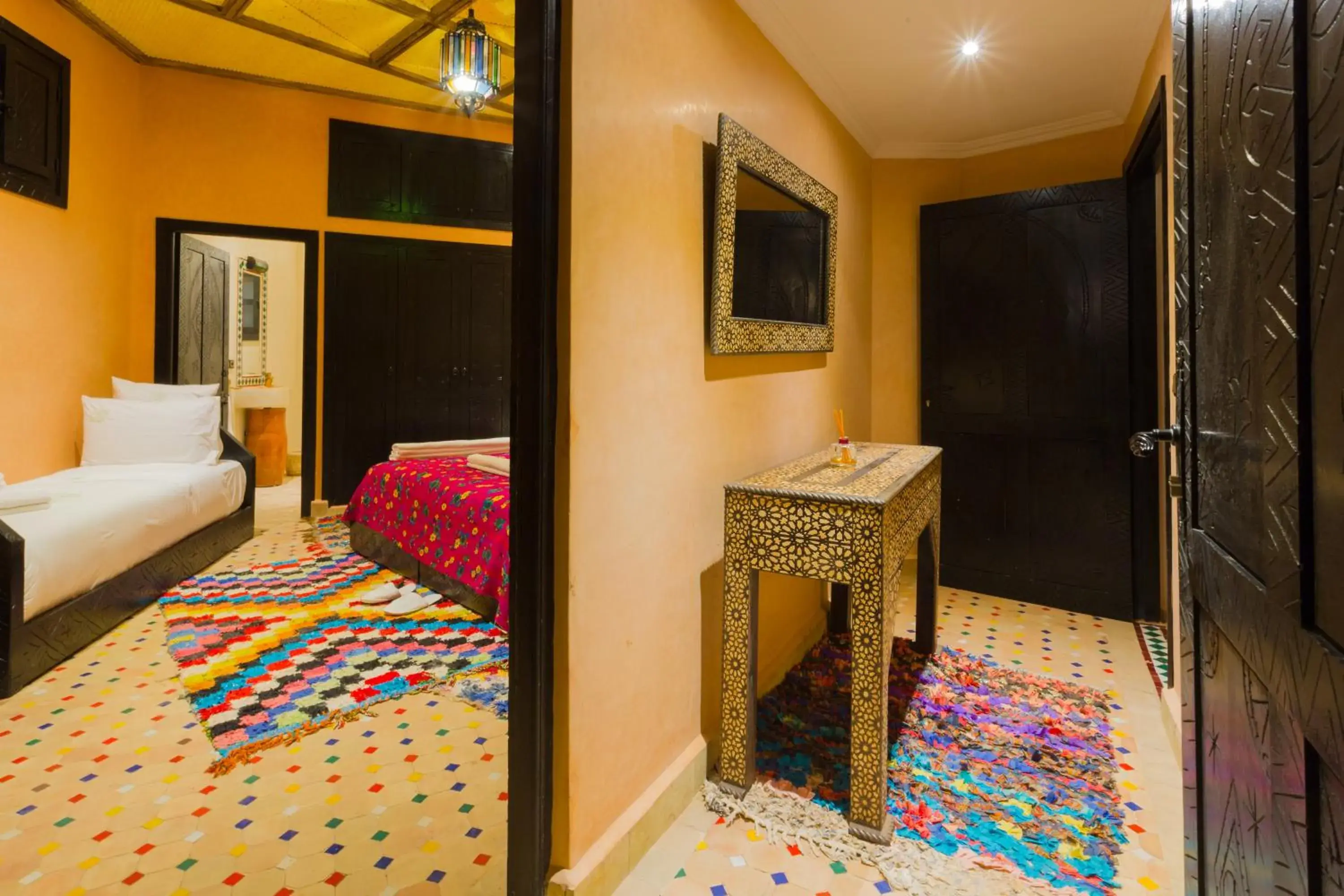 Bed in Dar Ikalimo Ourika Bed in Dar Ikalimo Ourika