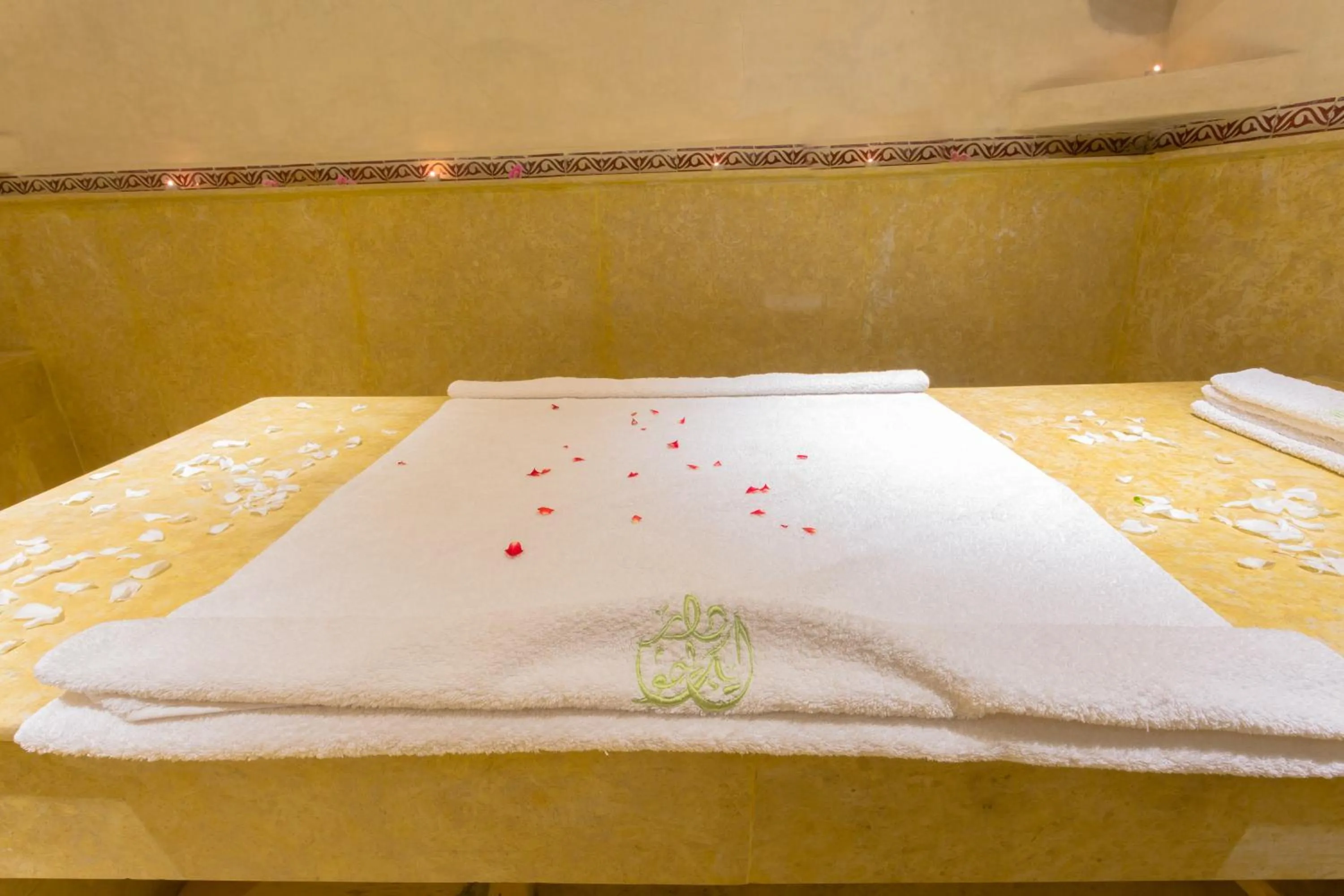 Bed in Dar Ikalimo Ourika