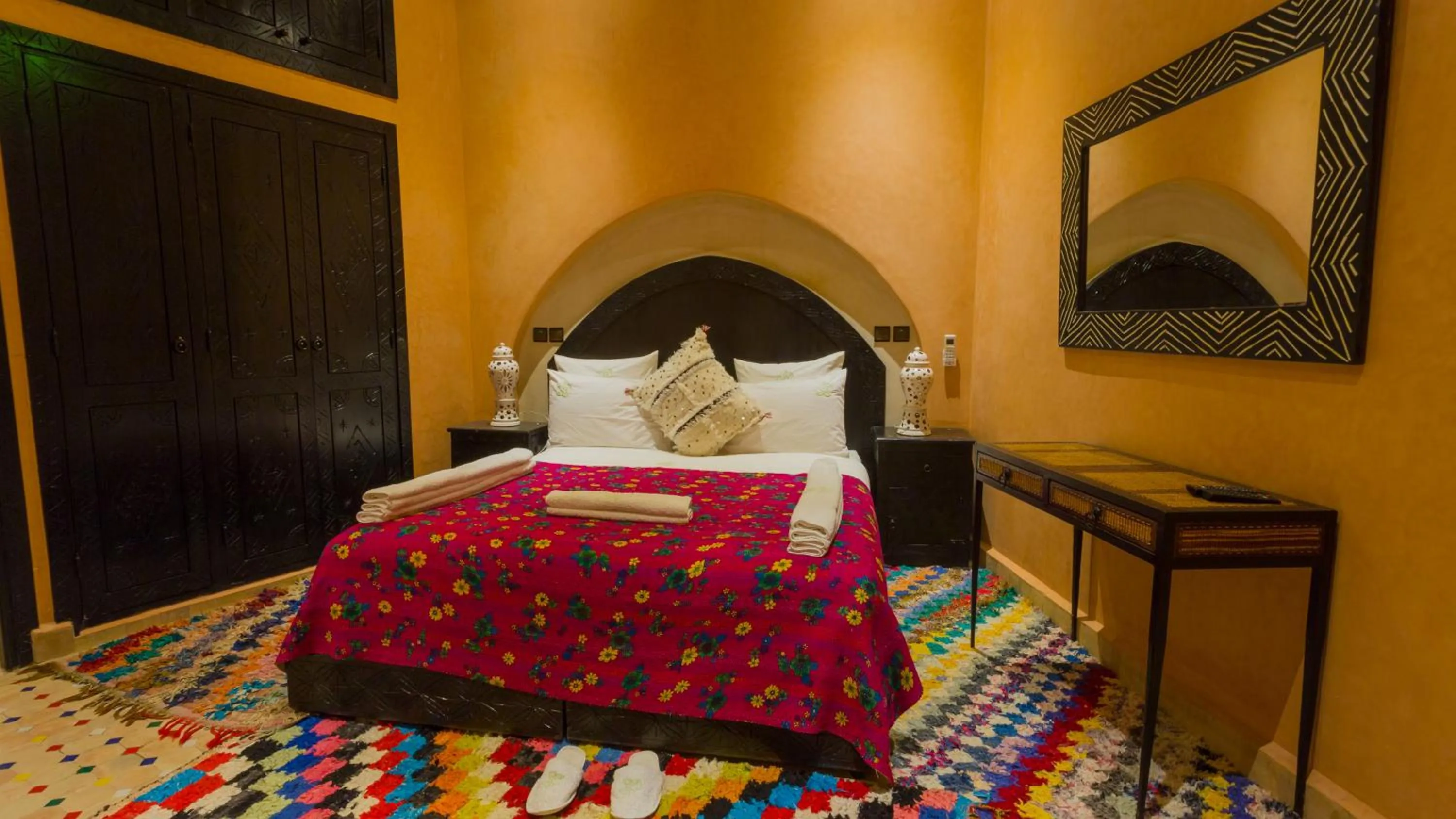 Bed in Dar Ikalimo Ourika