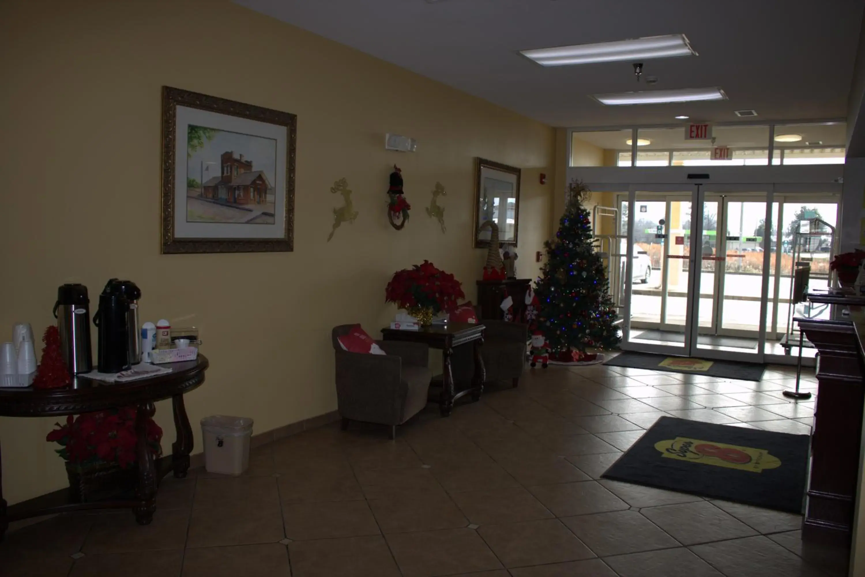 Lobby or reception in Super 8 by Wyndham Rainsville Lobby or reception in Super 8 by Wyndham Rainsville