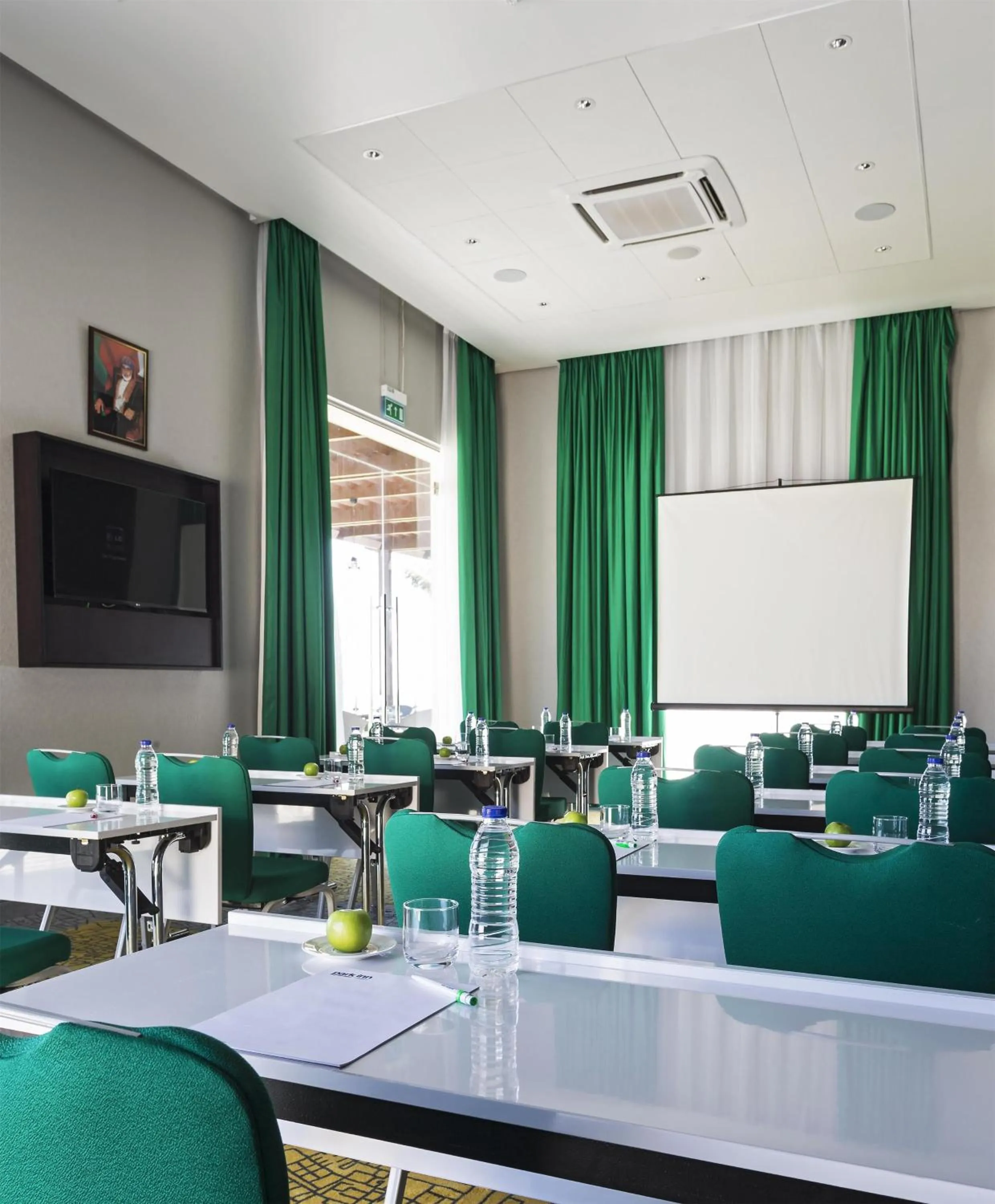 Meeting/conference room in Park Inn by Radisson Hotel and Residence Duqm
