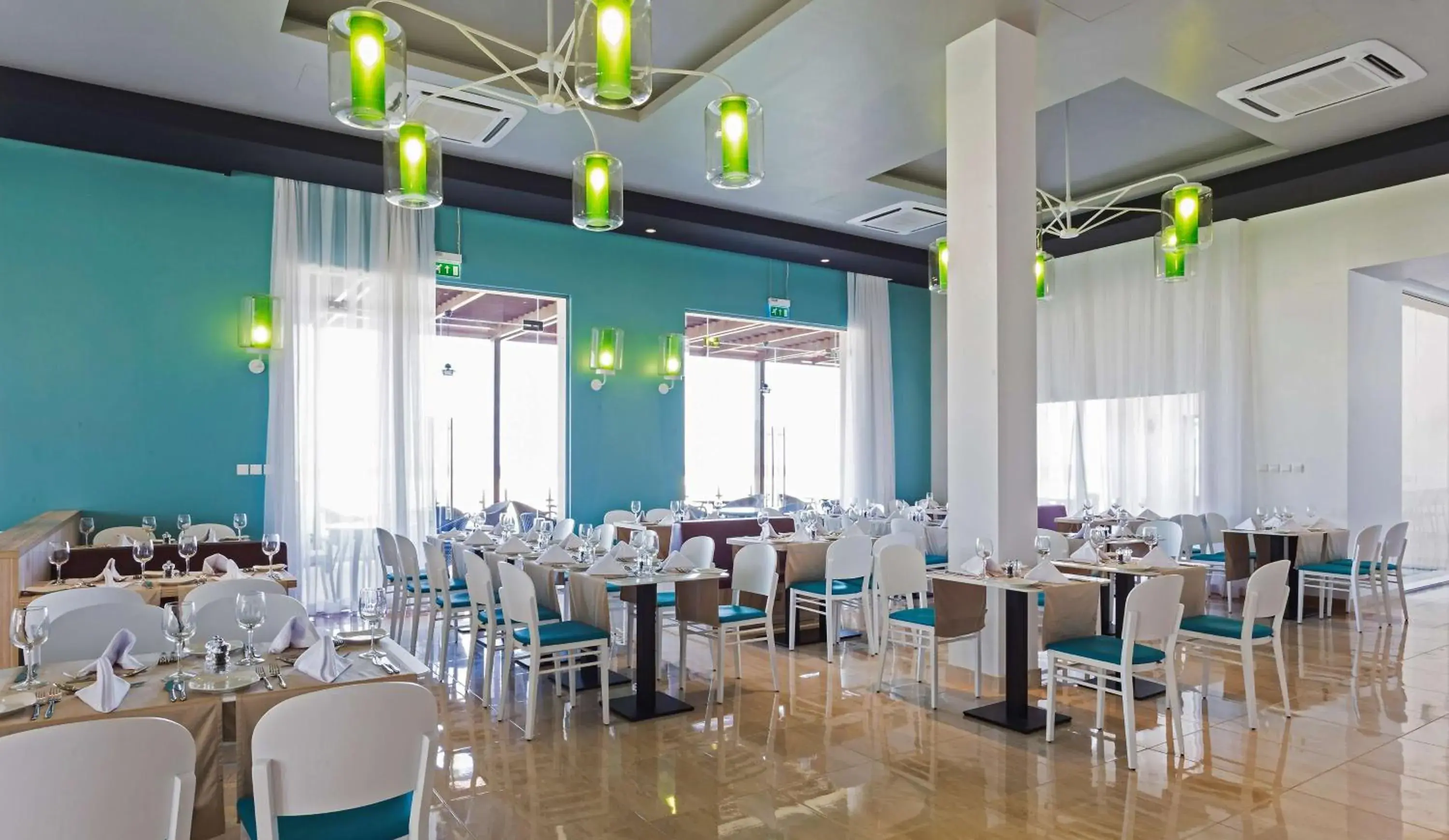 Restaurant/places to eat in Park Inn by Radisson Hotel and Residence Duqm Restaurant/places to eat in Park Inn by Radisson Hotel and Residence Duqm
