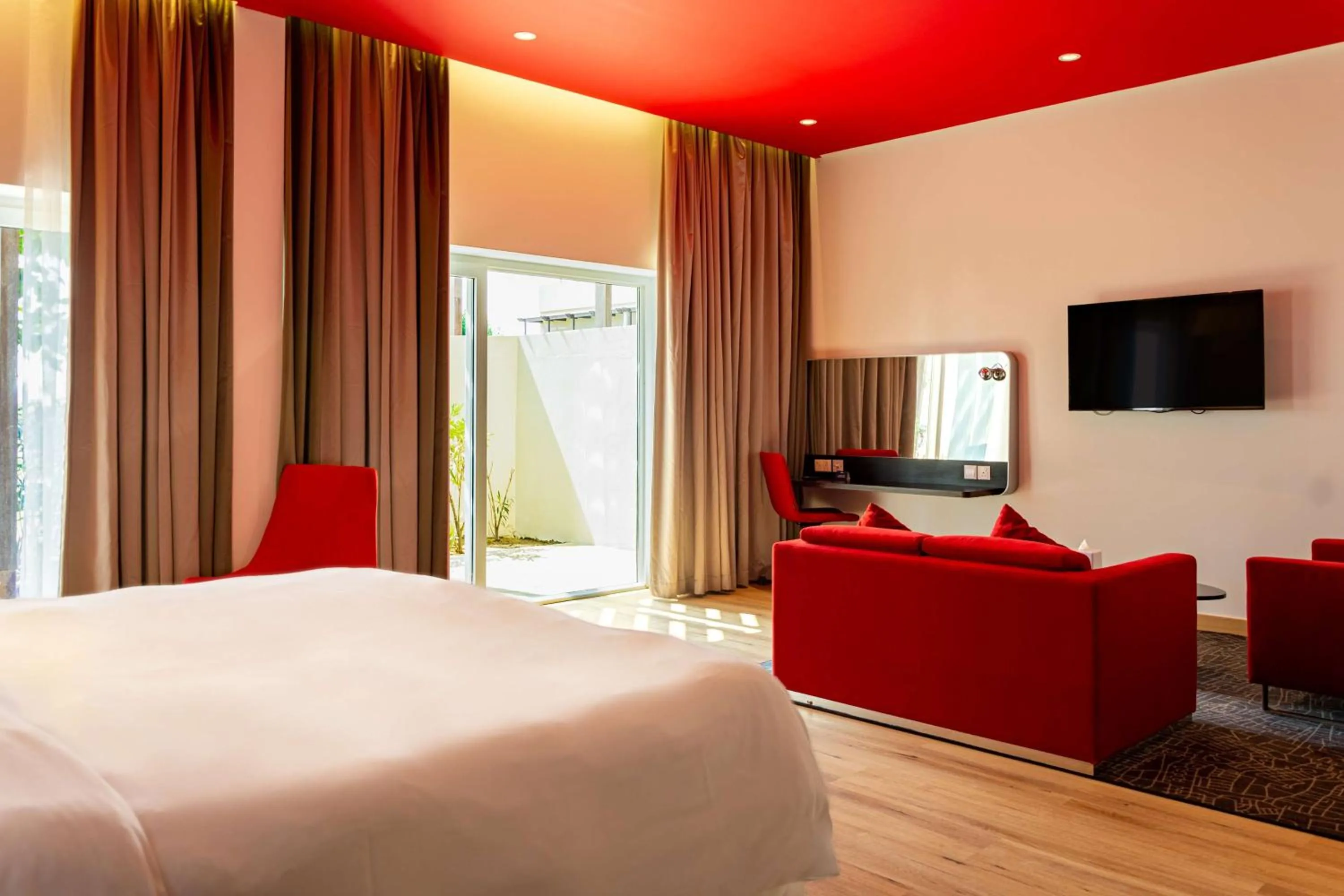 Photo of the whole room, Bed in Park Inn by Radisson Hotel and Residence Duqm