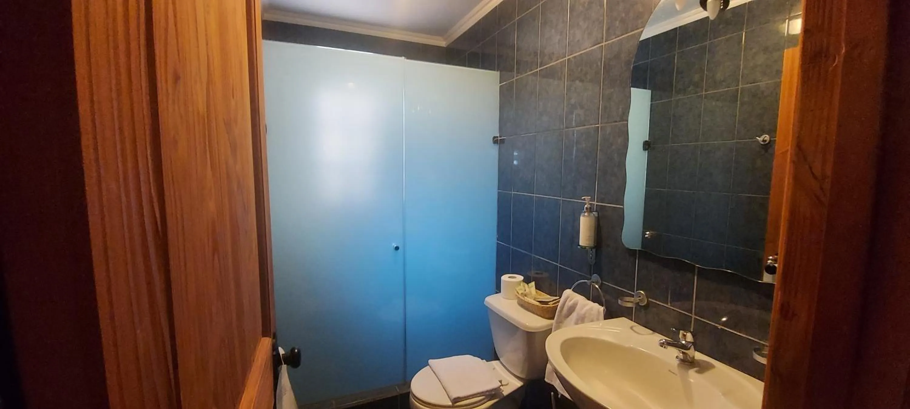 Shower in Green Baker Lodge