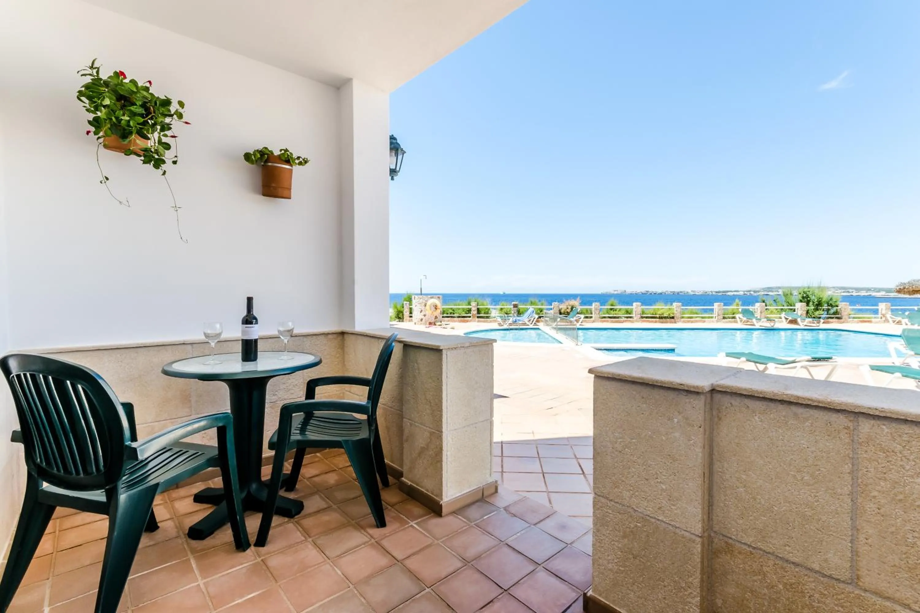 Day in Apartamentos Blancala