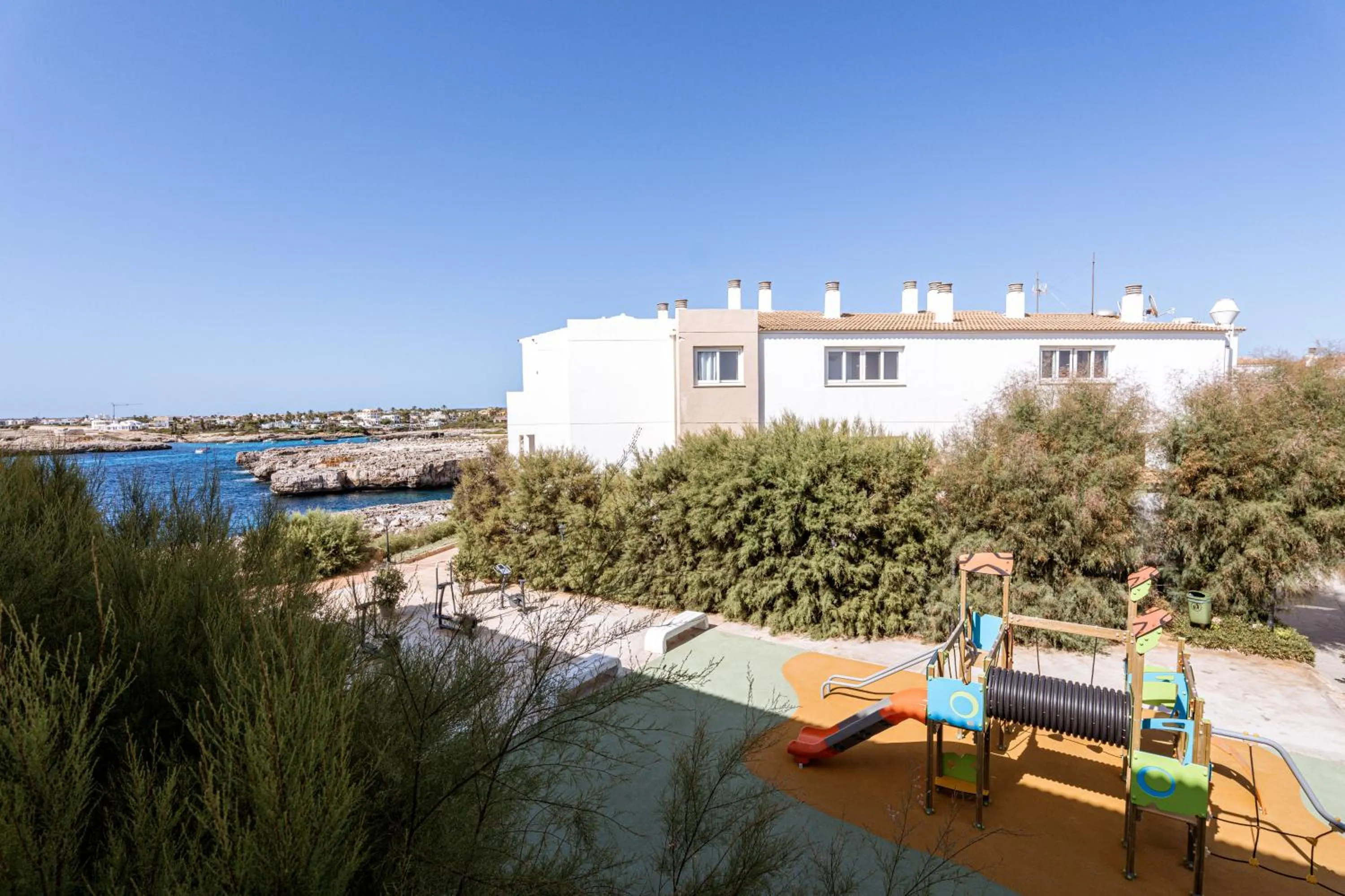 Property building in Apartamentos Blancala