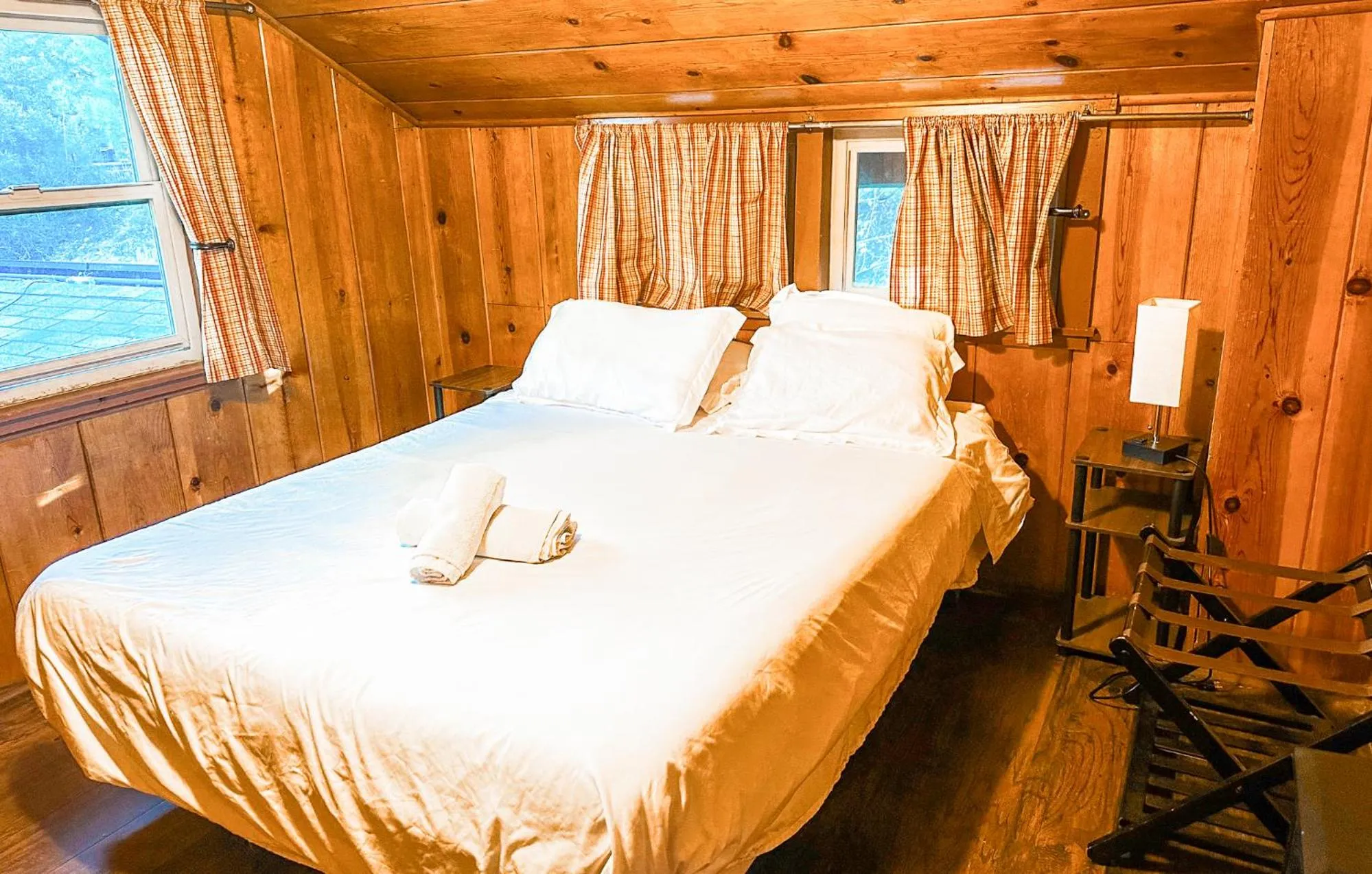 Bedroom, Bed in ITH Big Bear Lake Hostel & Lodge