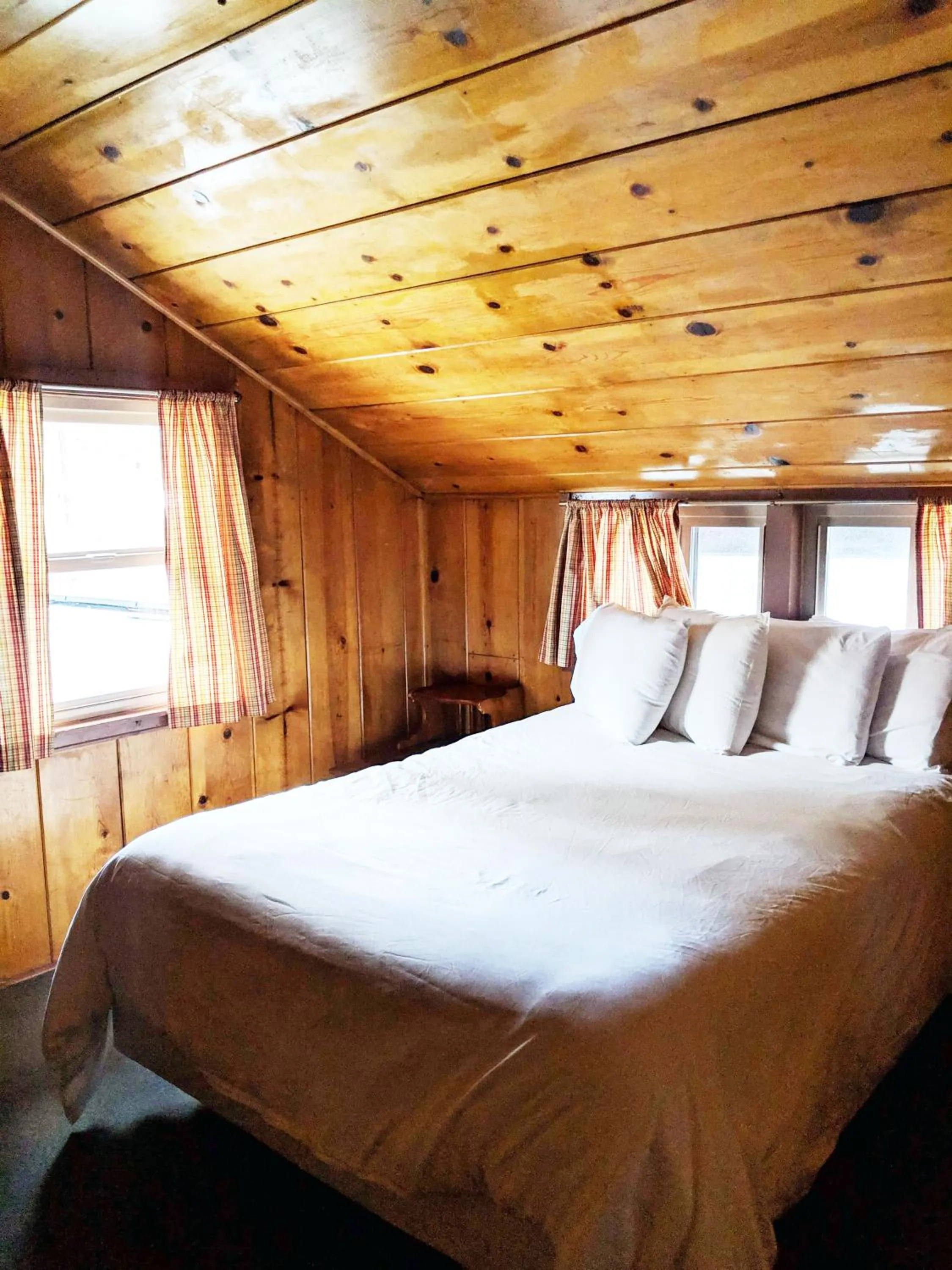 Bedroom, Bed in ITH Big Bear Lake Hostel & Lodge