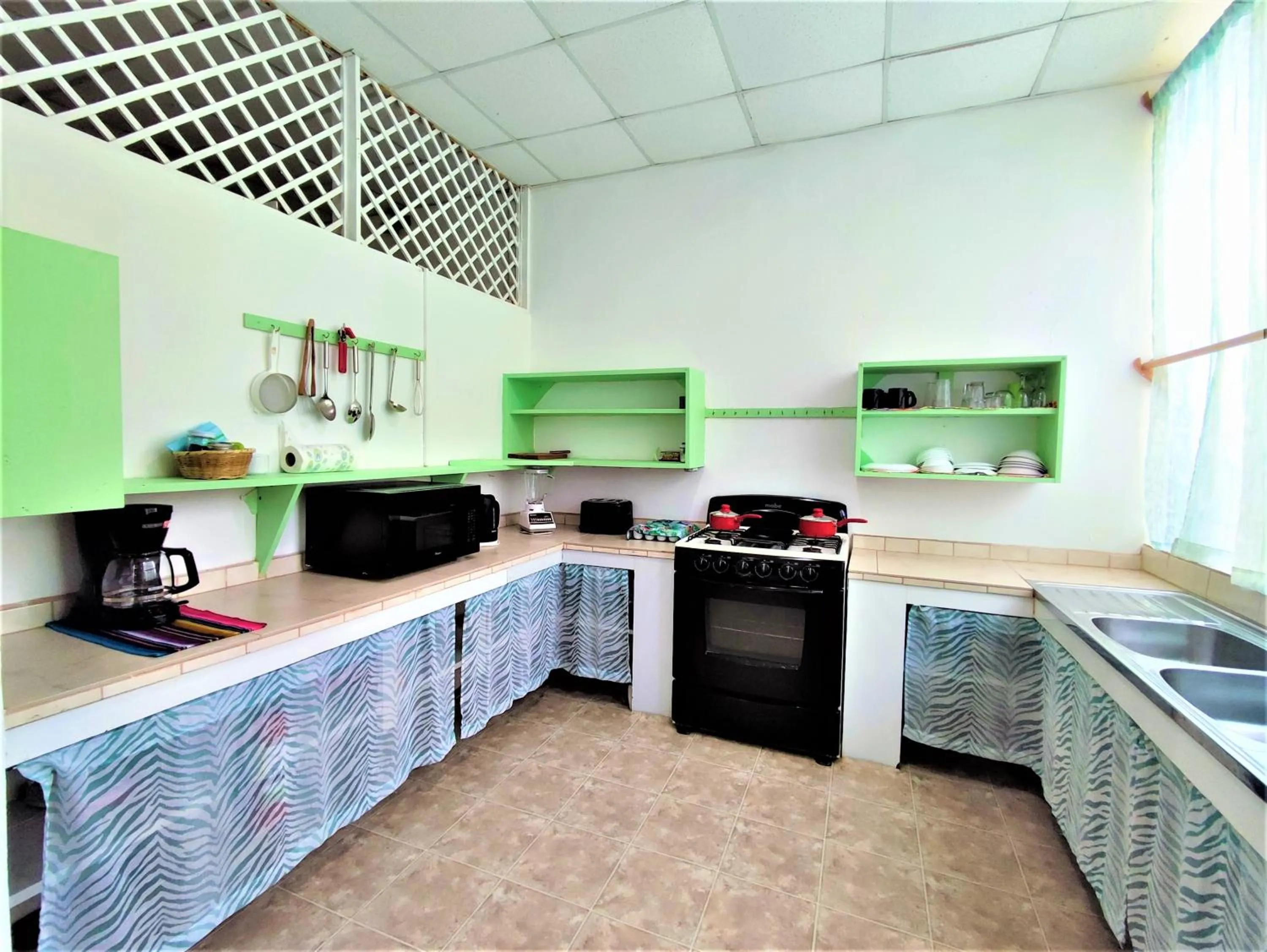 Kitchen or kitchenette in Maya Mountain Lodge