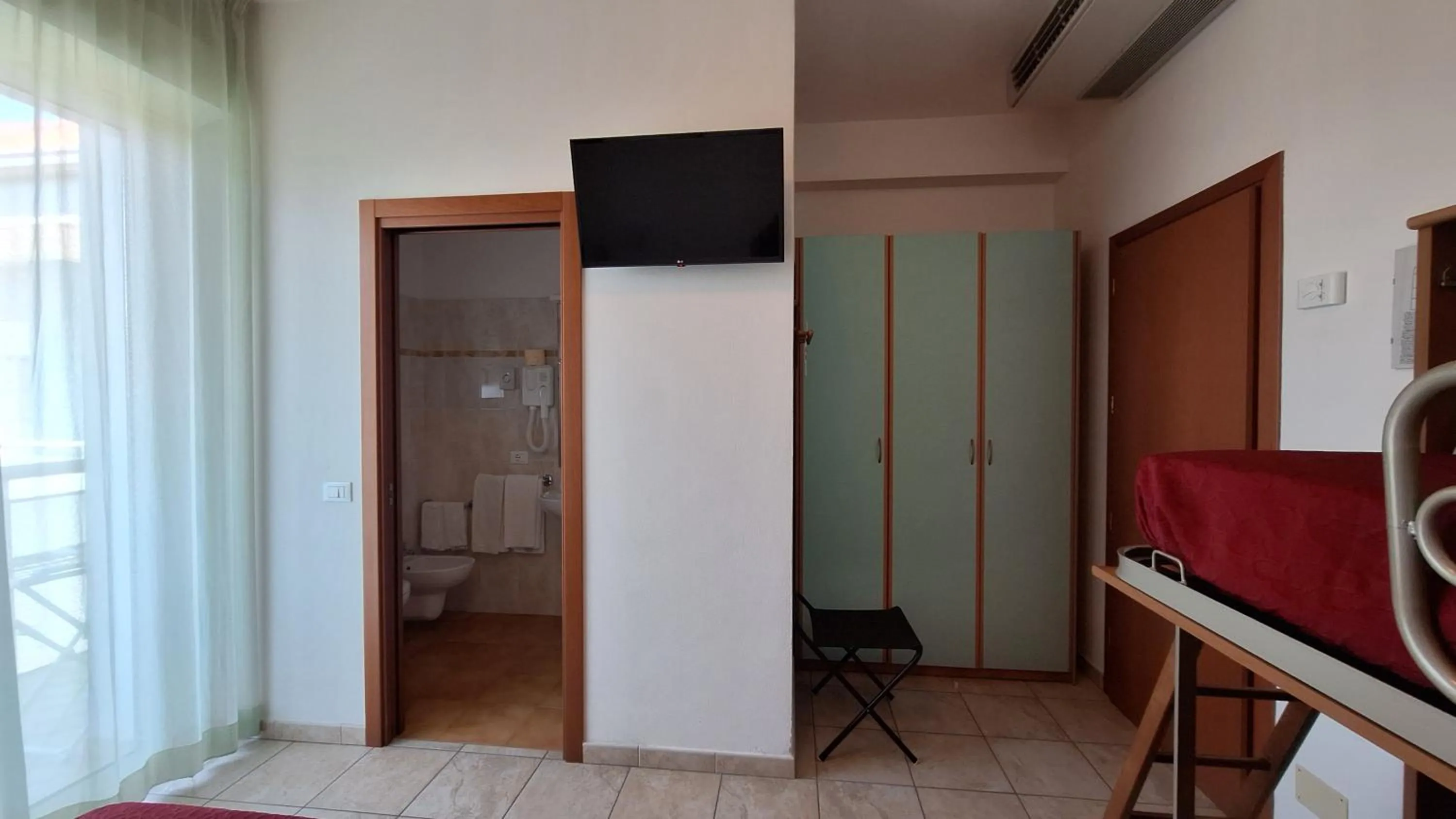 Photo of the whole room in Hotel Massimo