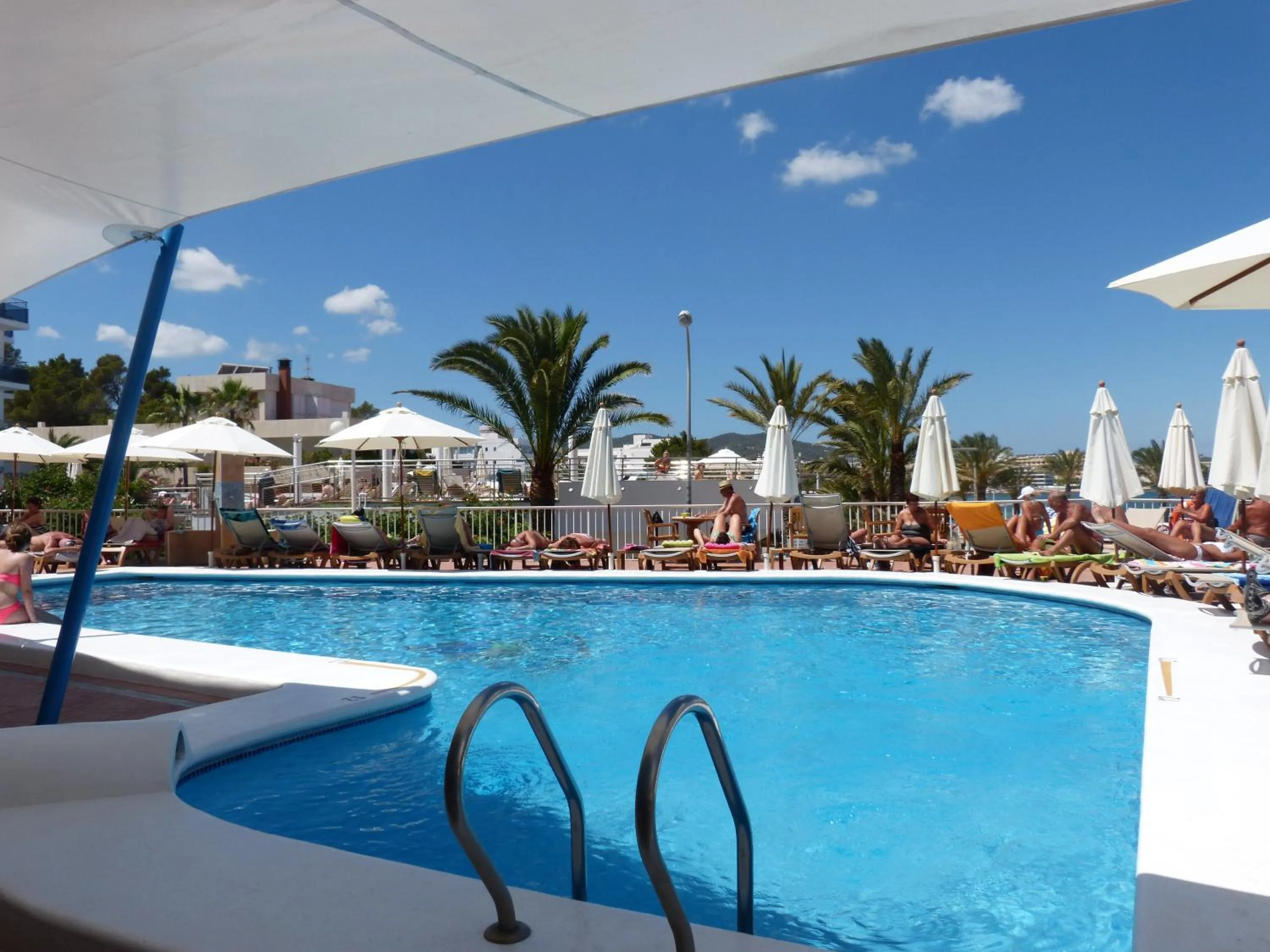 Swimming pool in Hotel Osiris Ibiza