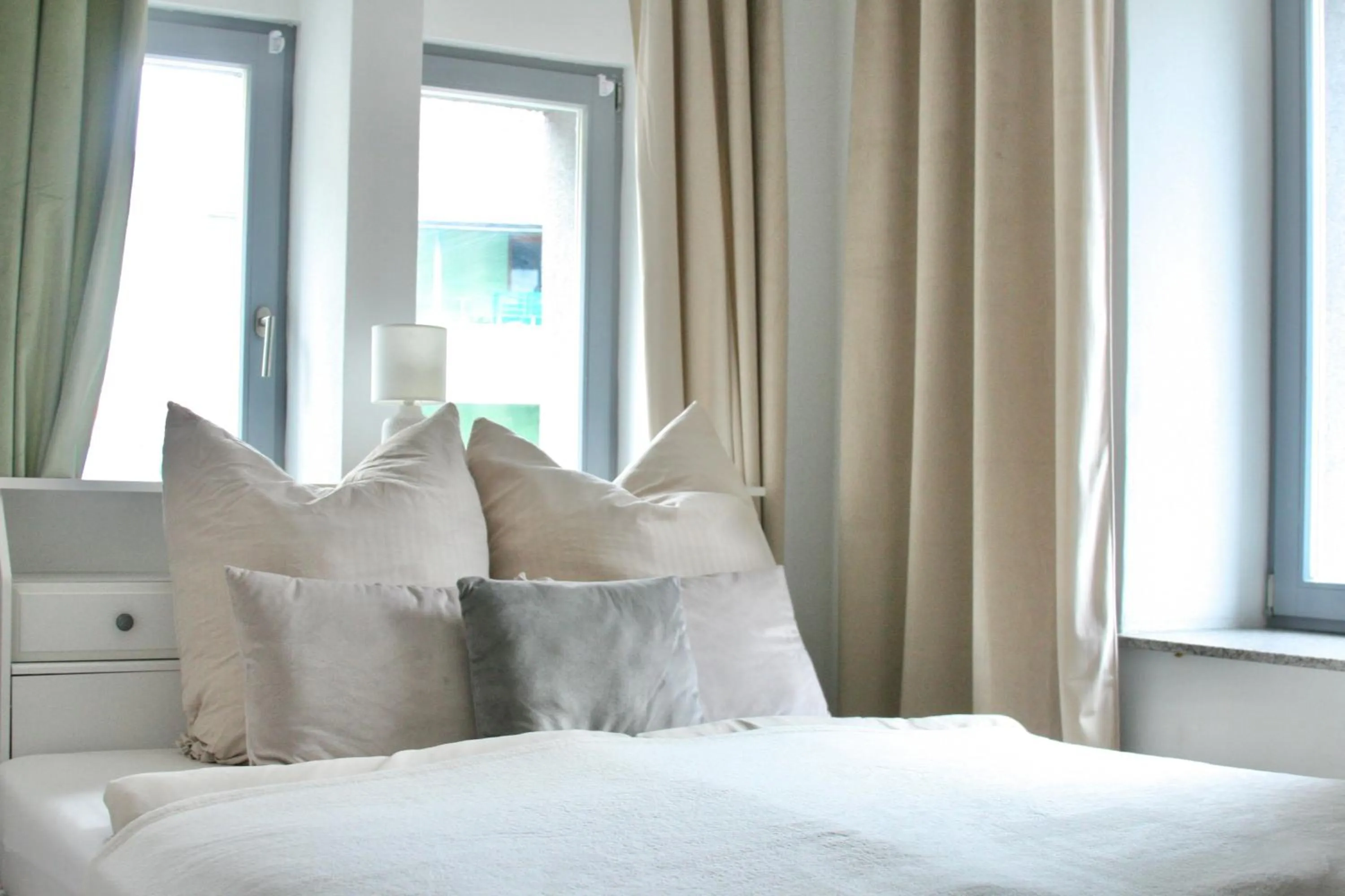 Bed in The Manhattan A Boutique Hotel By American Ease