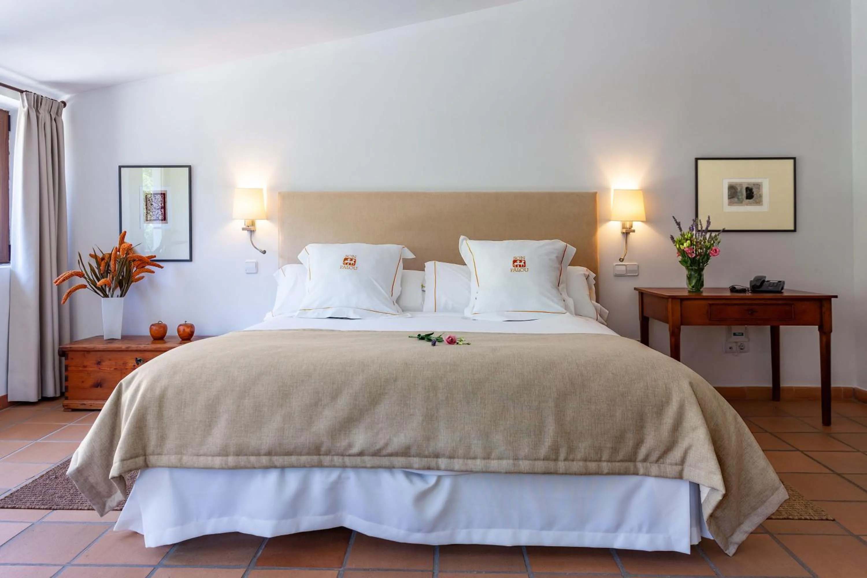 Bed in Finca Hotel Son Palou