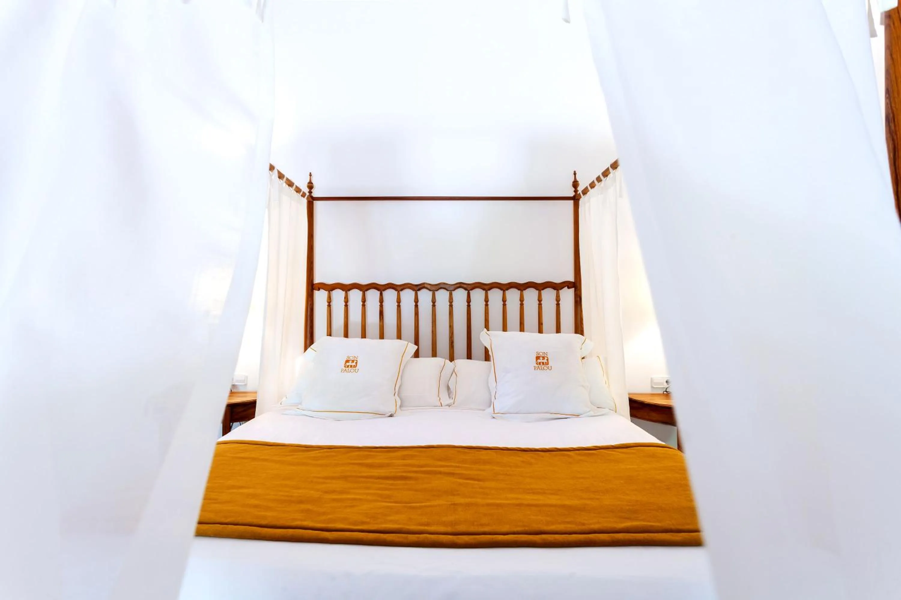 Bed in Finca Hotel Son Palou