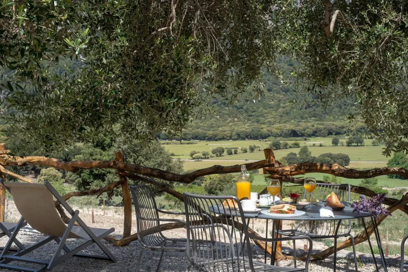 Mountain view in Finca Hotel Son Palou Mountain view in Finca Hotel Son Palou