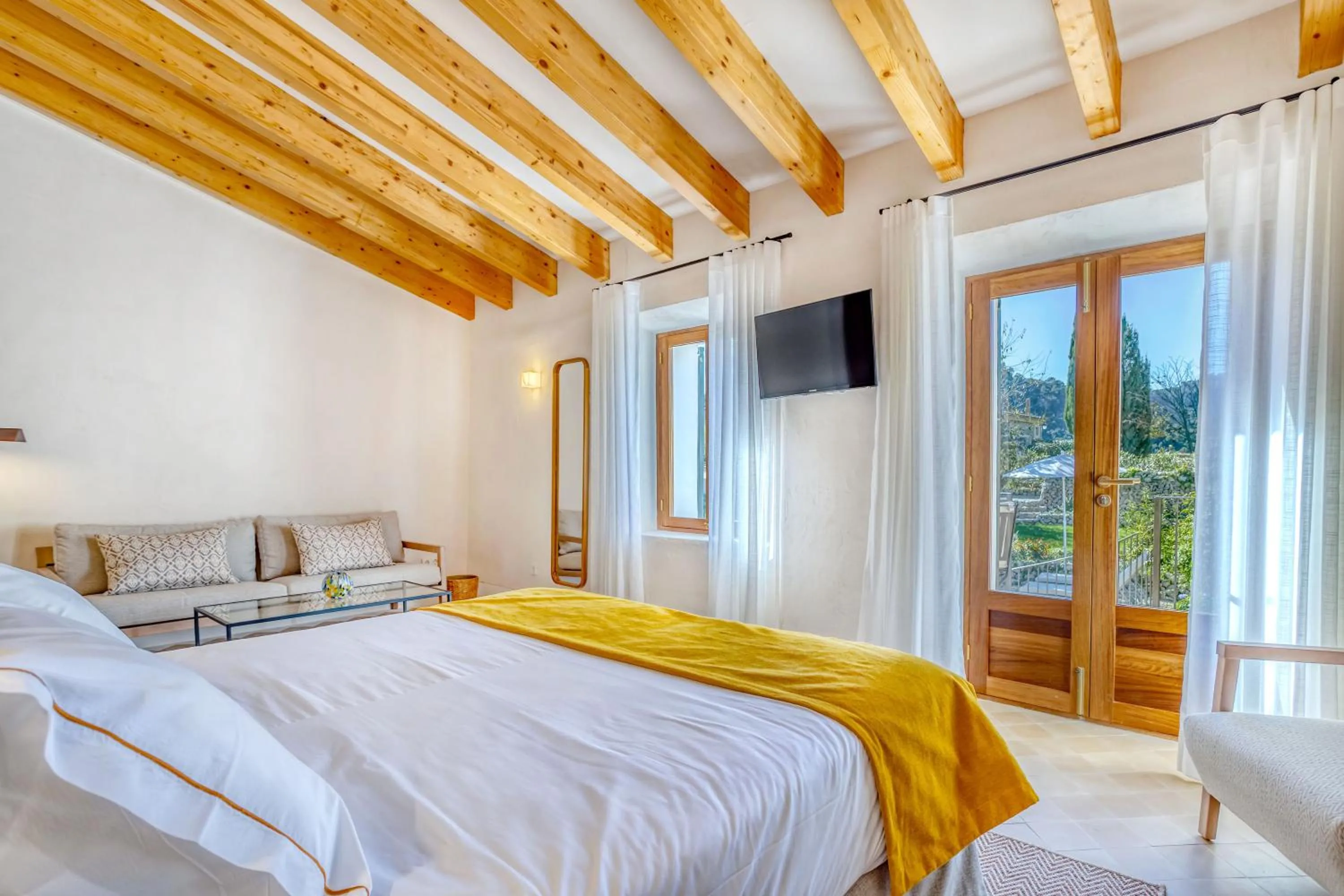 Bed in Finca Hotel Son Palou