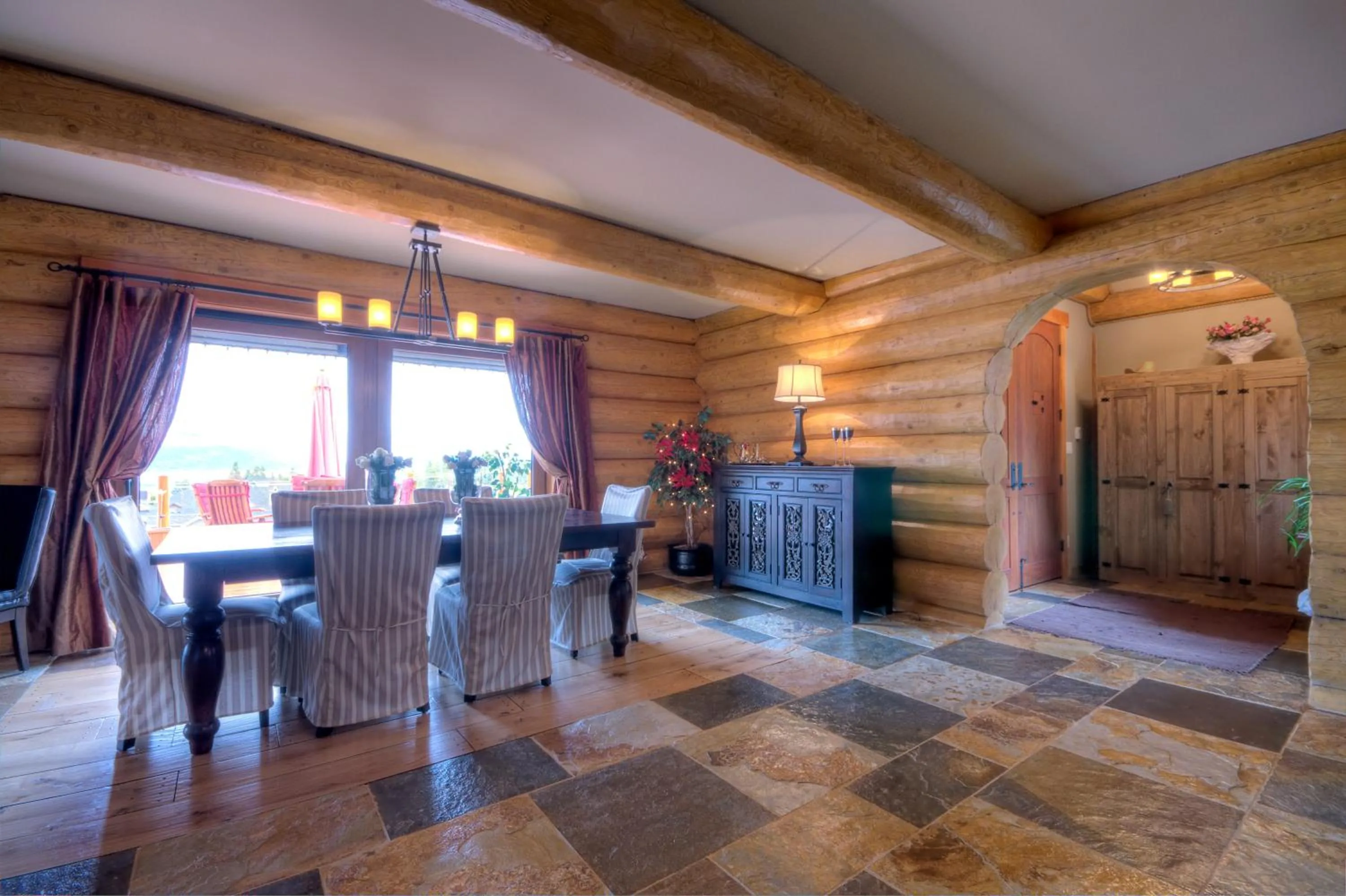 Breakfast in A Okanagan Lakeview Inn