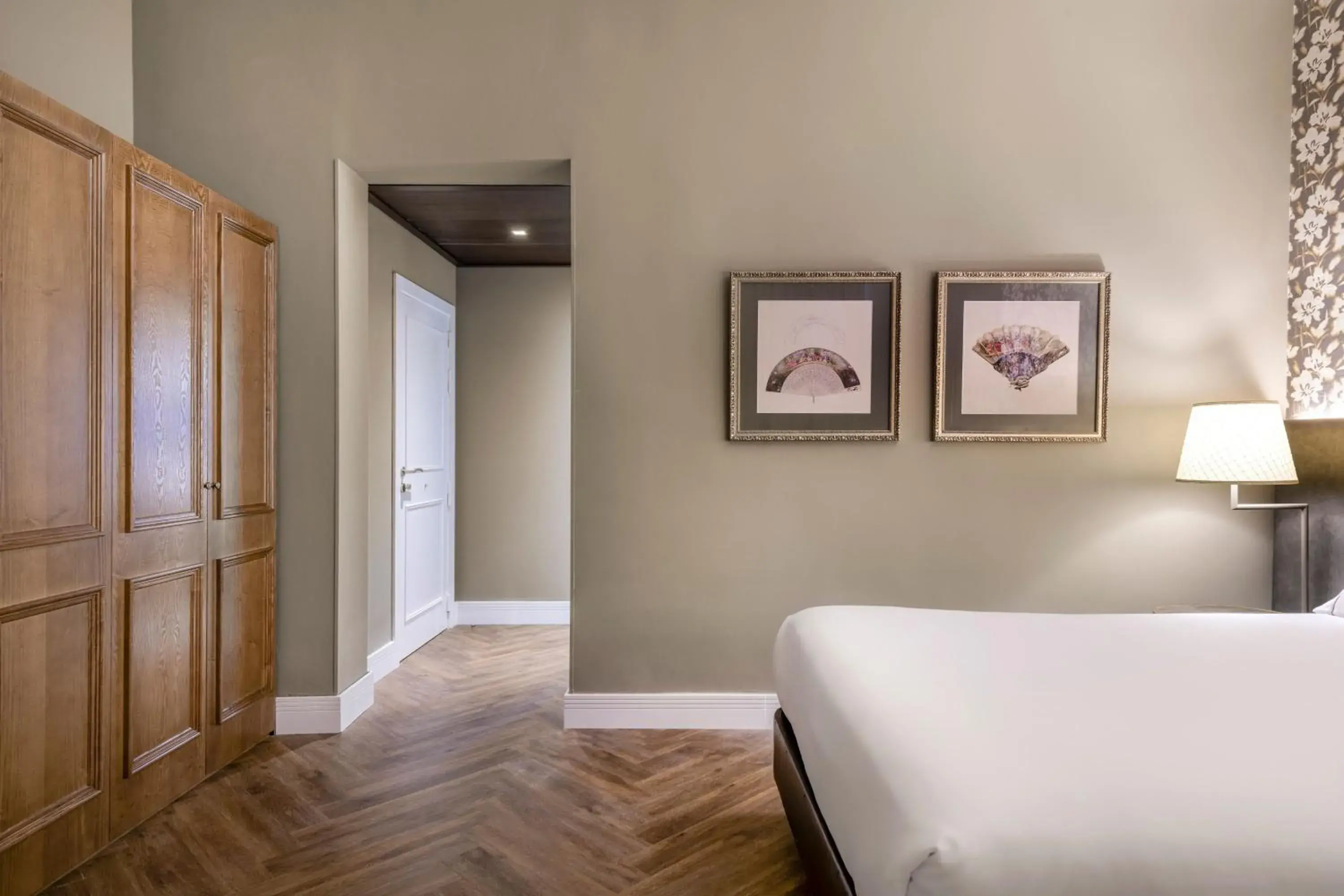 Photo of the whole room, Bed in Hotel Palacio del Retiro, Autograph Collection Photo of the whole room, Bed in Hotel Palacio del Retiro, Autograph Collection