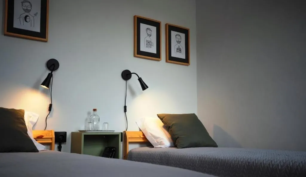 Bed in Inn Door 21 - Hostel & Suite