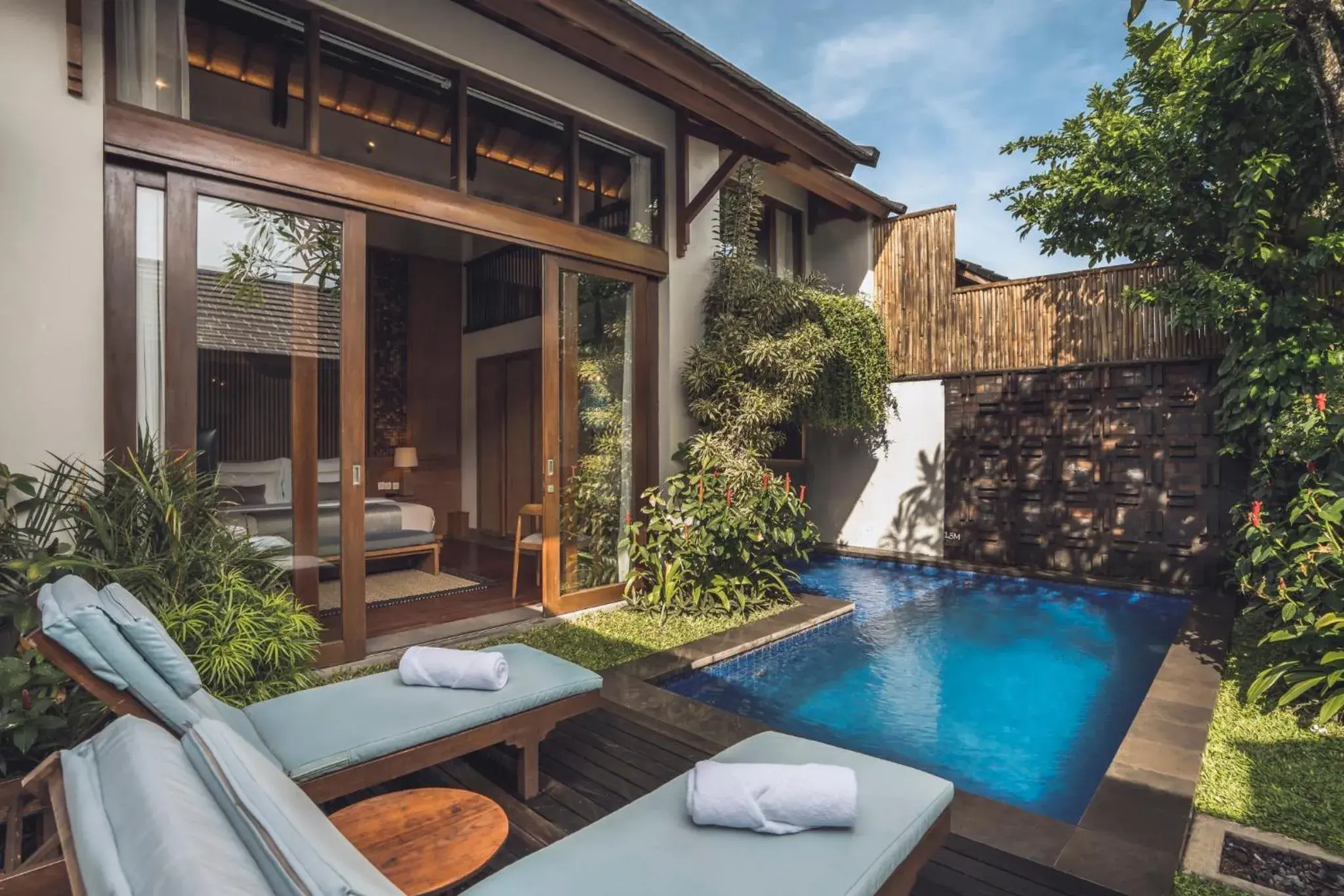 Pool view in Teratai Villa Canggu by Ini Vie Hospitality Pool view in Teratai Villa Canggu by Ini Vie Hospitality