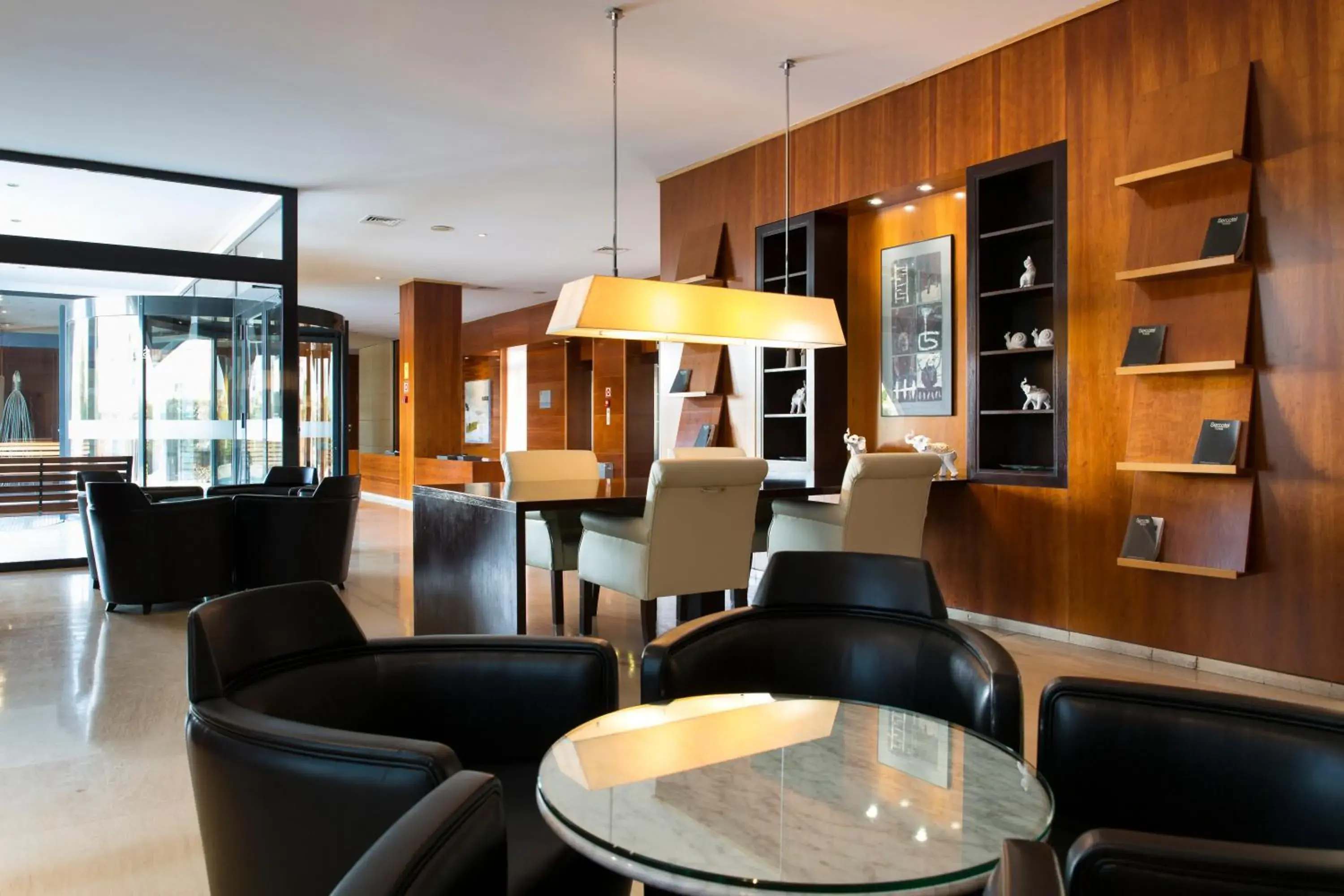 Lobby or reception, Lounge/Bar in Sercotel AB Arganda