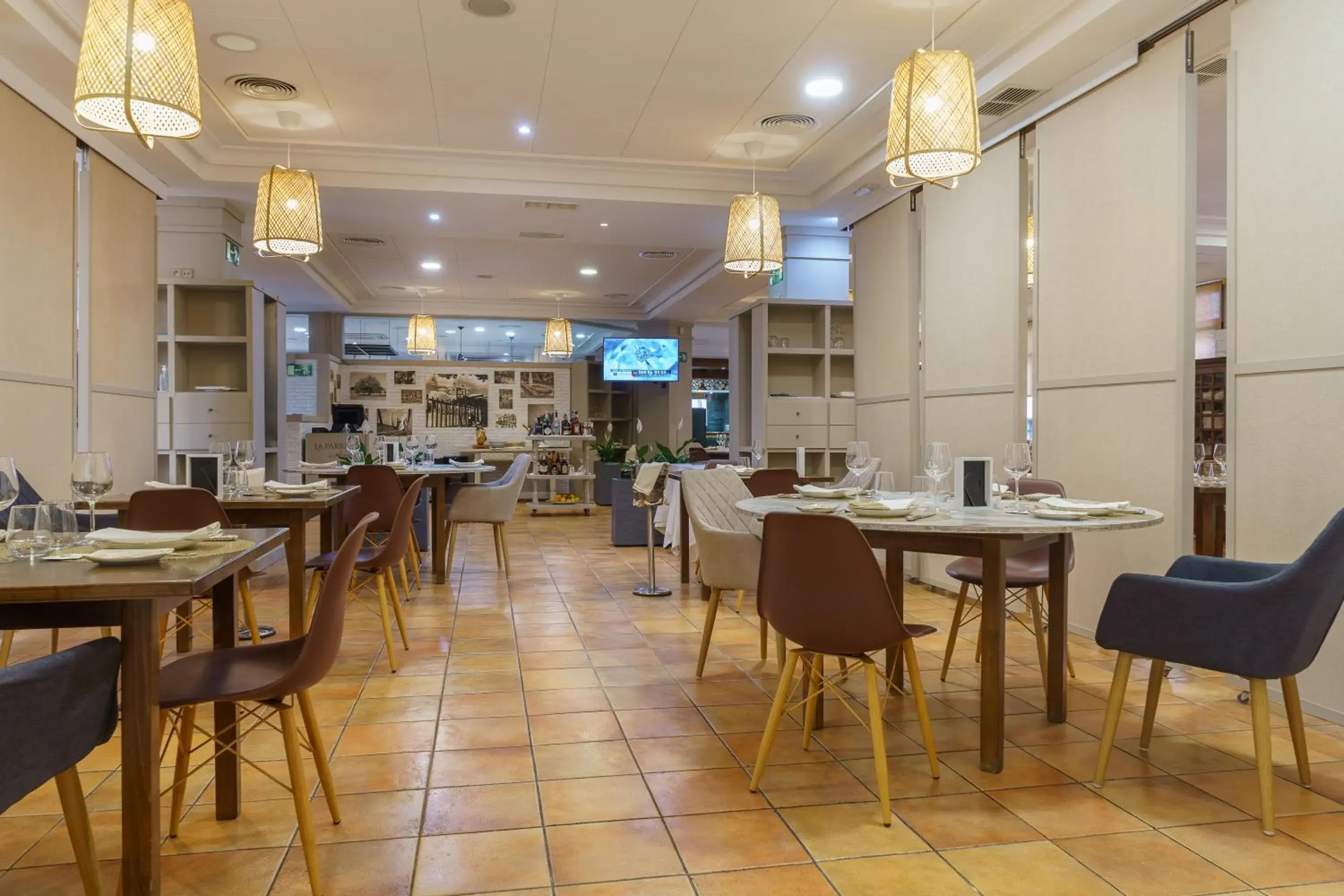 Restaurant/Places to Eat in Sercotel AB Arganda