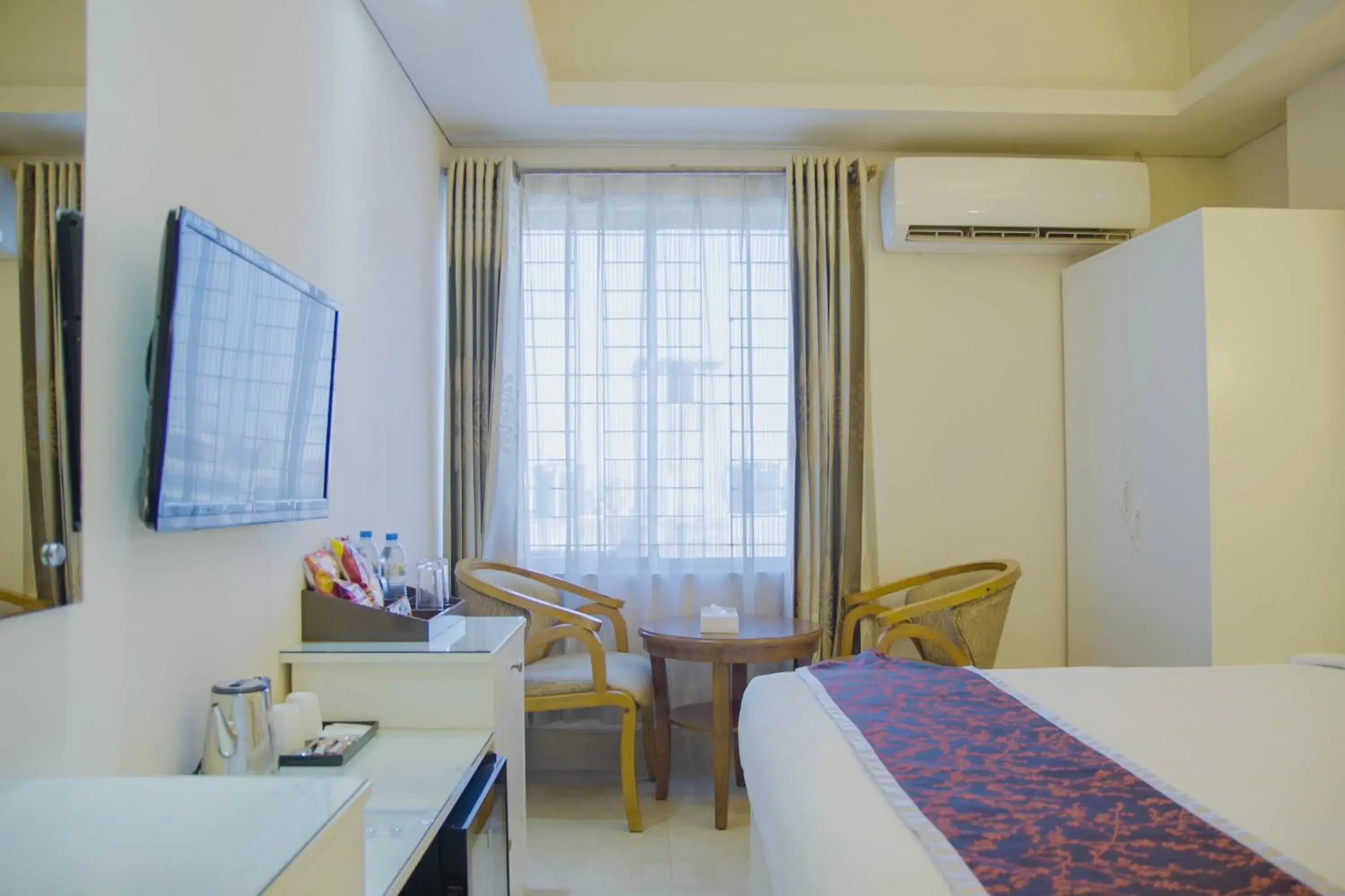 Bedroom, Bed in Hotel Shuktara Dhaka Bedroom, Bed in Hotel Shuktara Dhaka