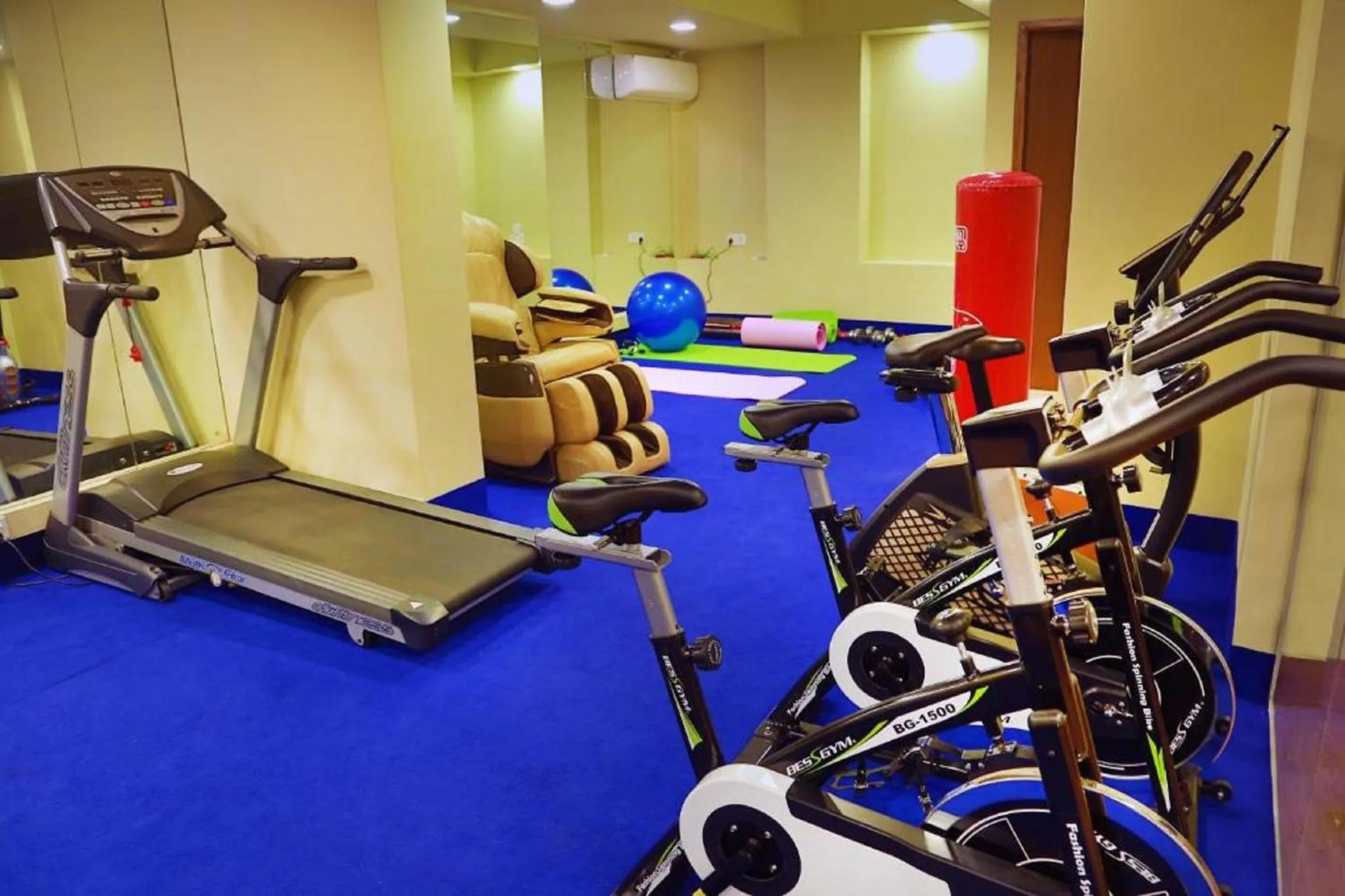 Fitness centre/facilities in Hotel Shuktara Dhaka