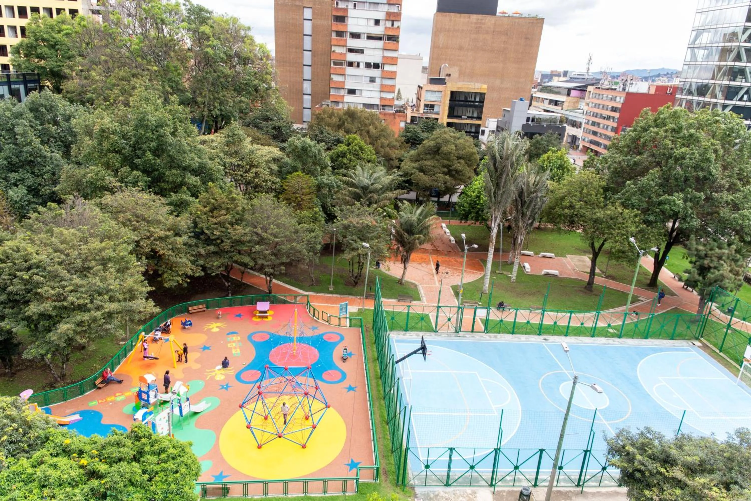 Garden view in 8010 Urban Living- Luxury Home Experience