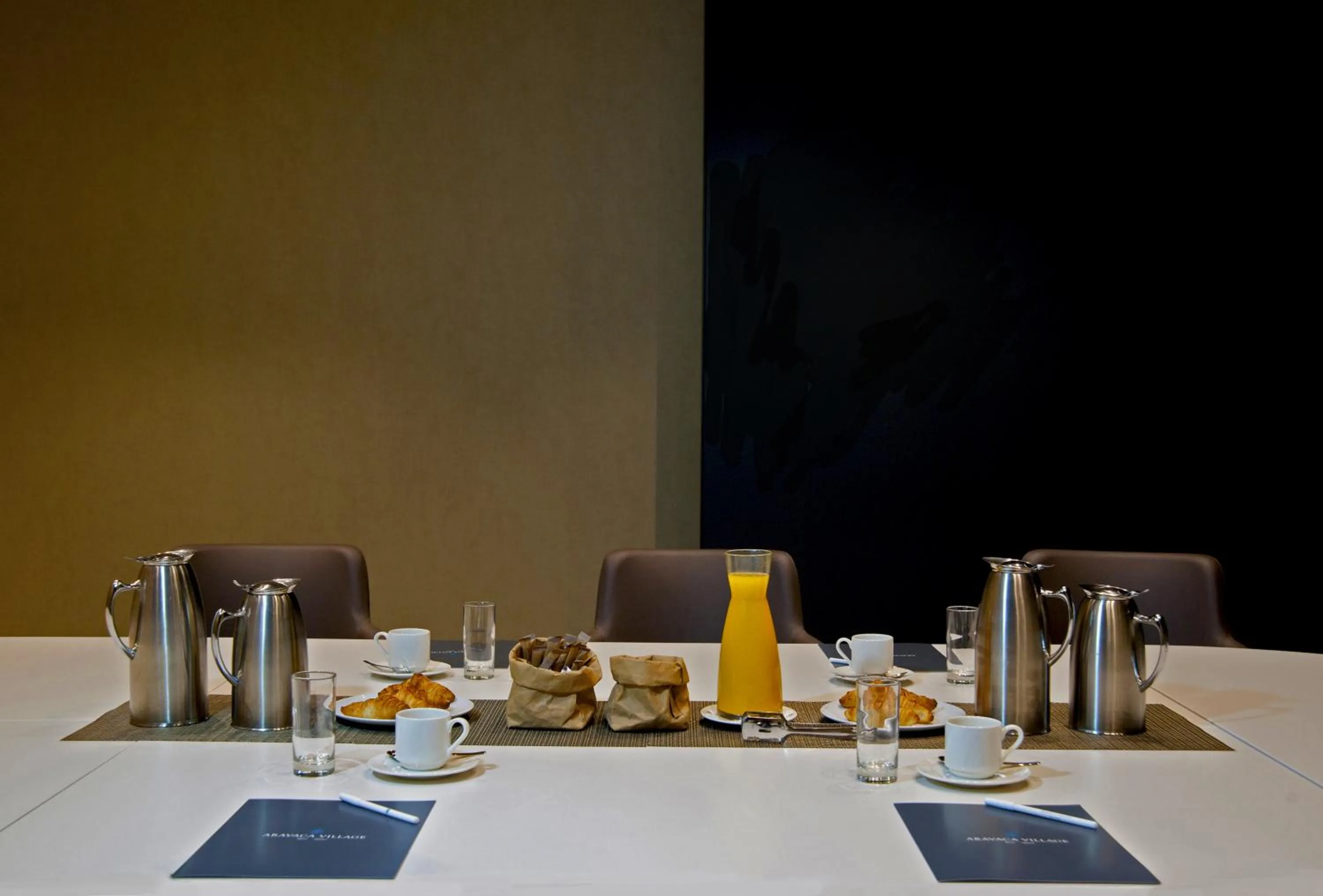 Business facilities in Aravaca Village Hotel