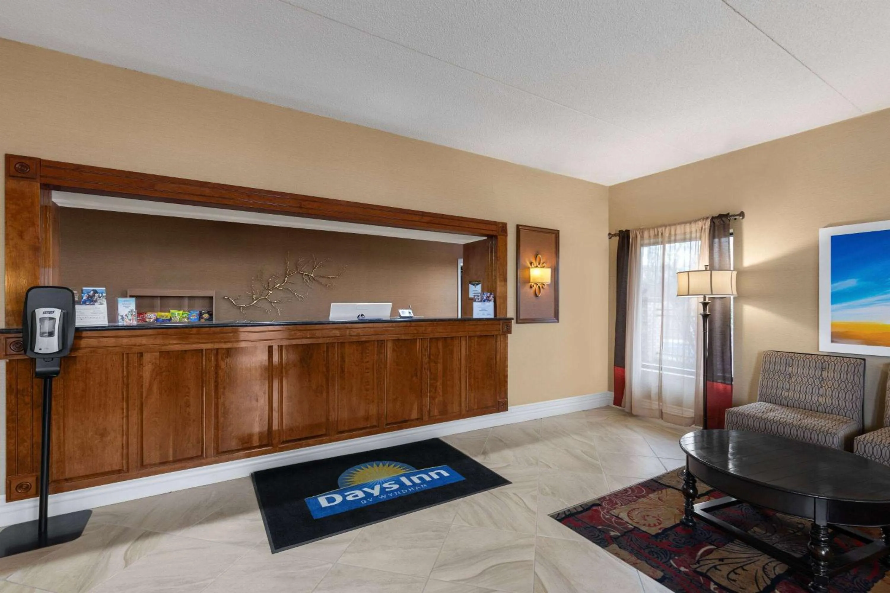 Lobby or reception in Days Inn by Wyndham Columbia Kentucky
