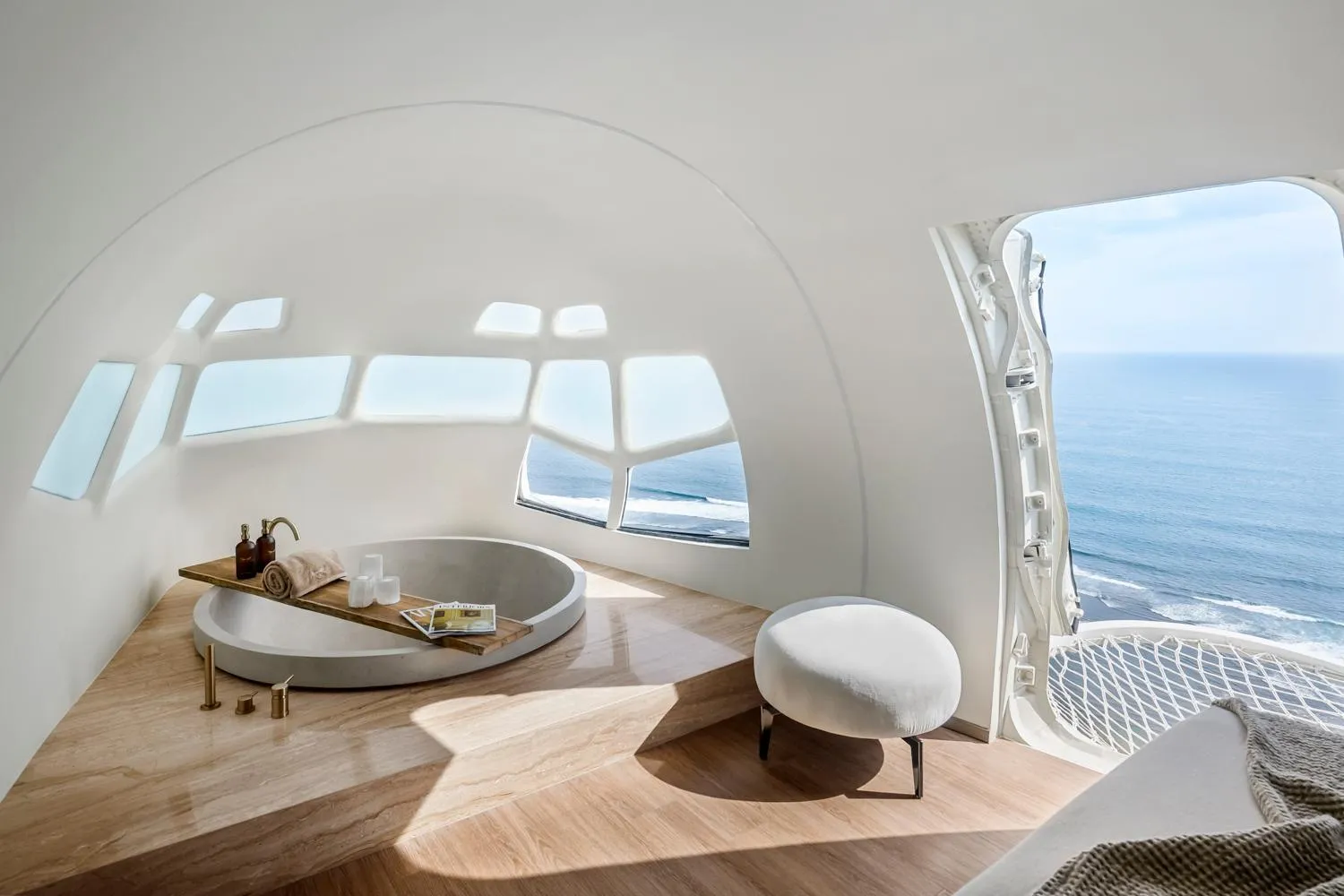 Hot Tub in Private Jet Villa Uluwatu