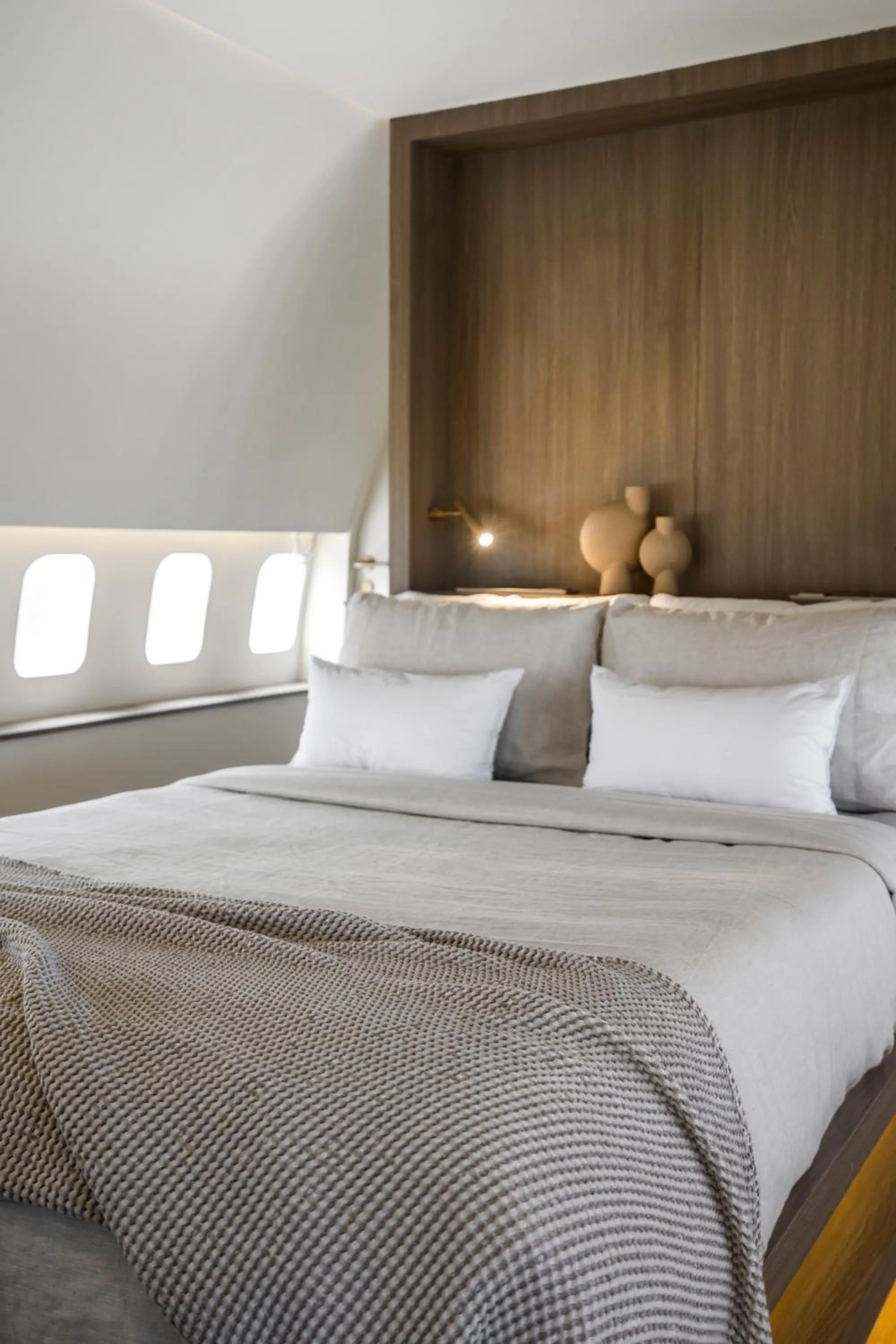 Bed in Private Jet Villa Uluwatu