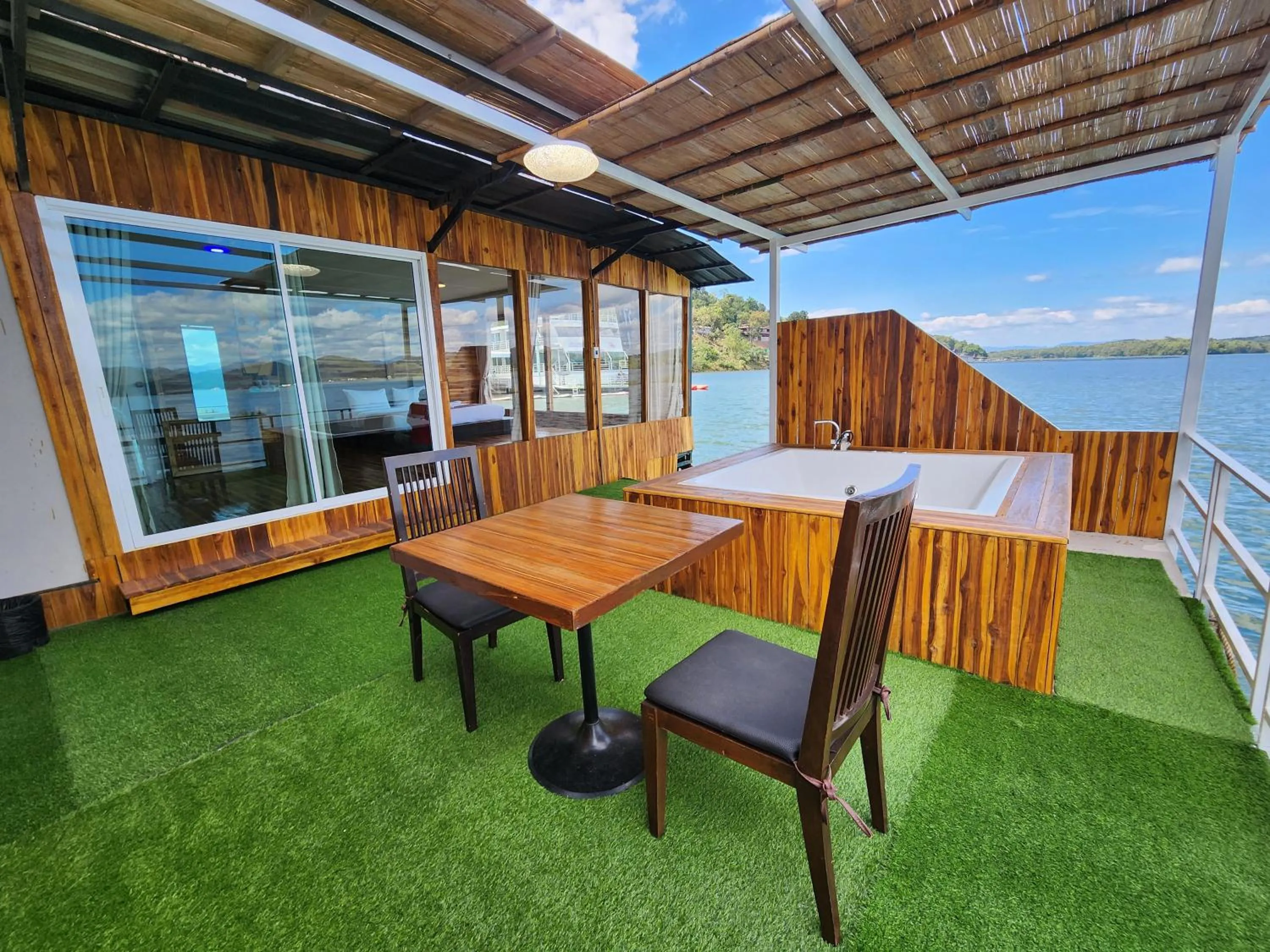 Seating area in บ้านไร่ วรรณ วาลย์ รีสอร์ท