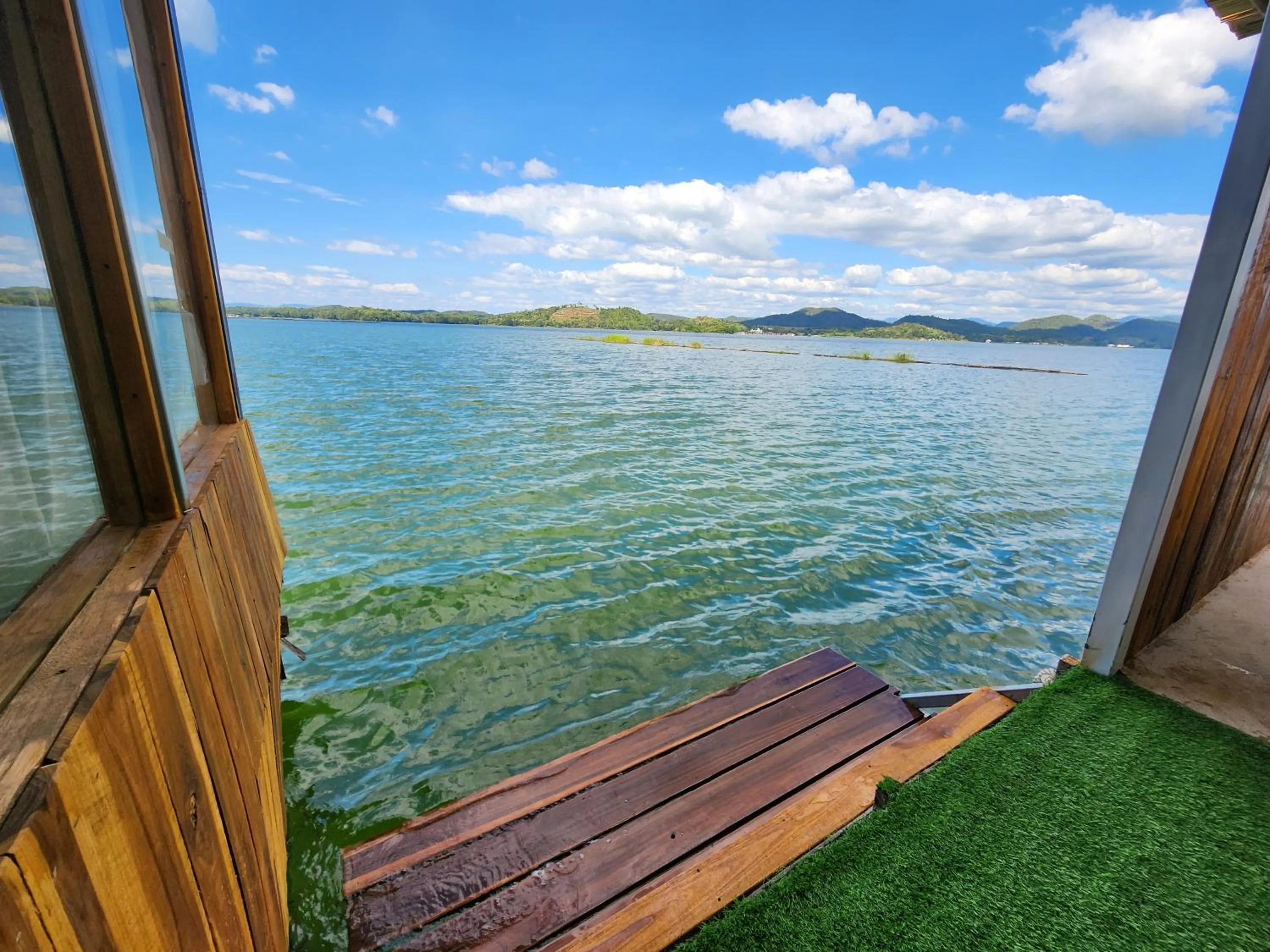 Balcony/Terrace in บ้านไร่ วรรณ วาลย์ รีสอร์ท