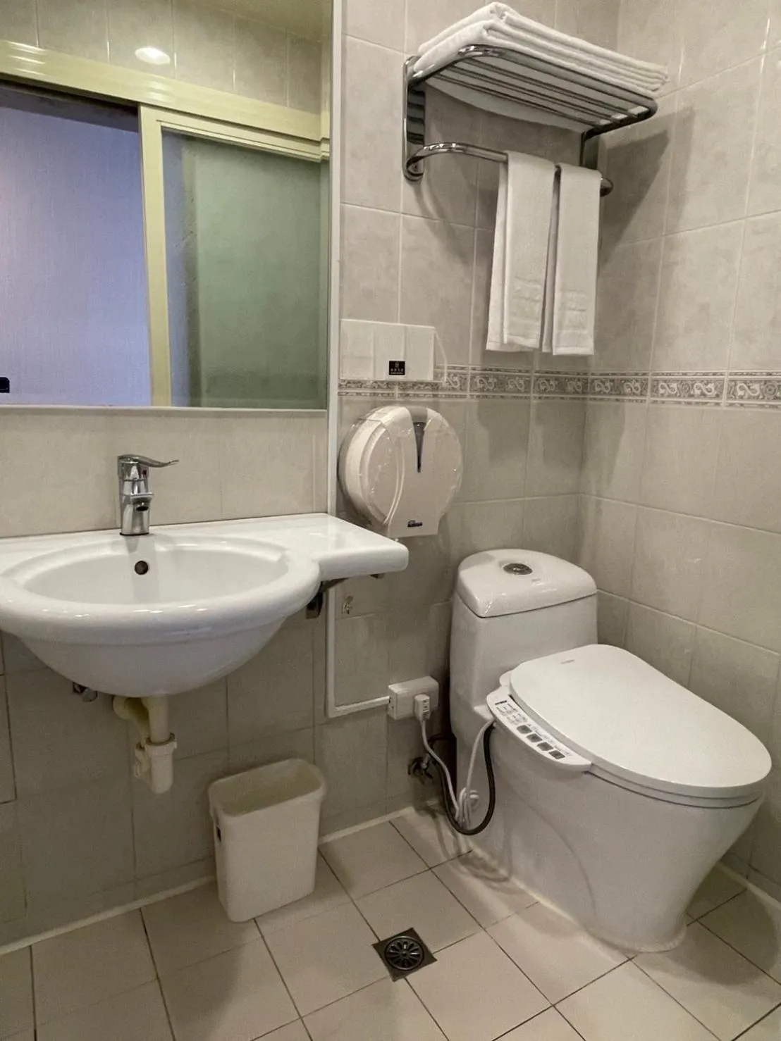 Bathroom in Hub Hotel Banqiao Branch