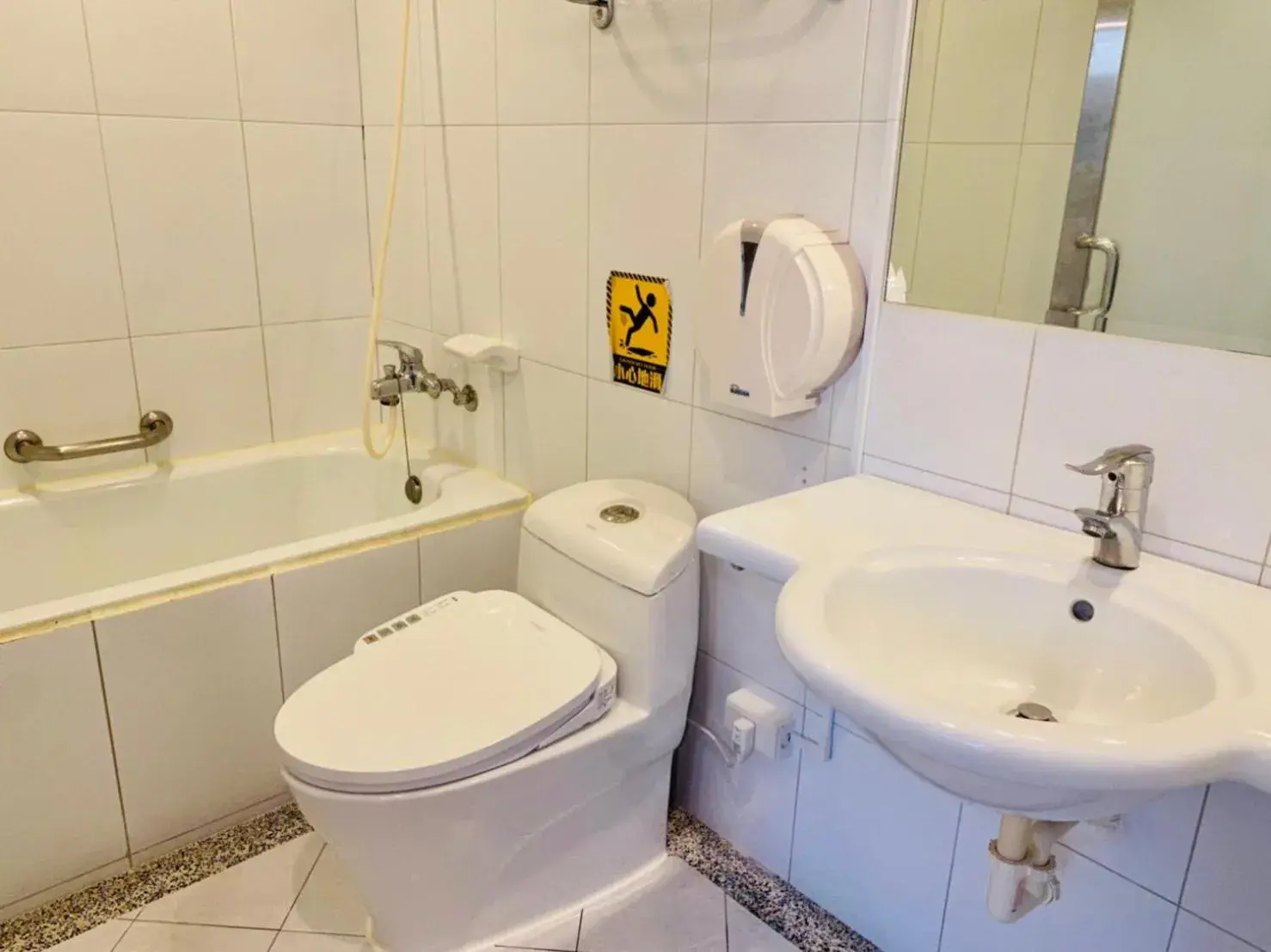 Toilet in Hub Hotel Banqiao Branch Toilet in Hub Hotel Banqiao Branch