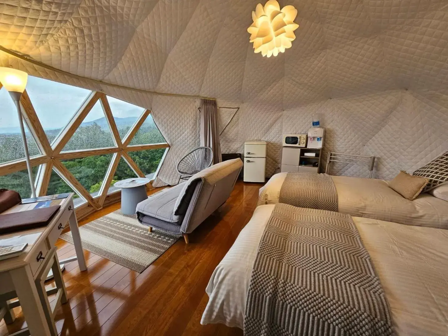 Photo of the whole room, Bed in GRAND VERDE RESORT Photo of the whole room, Bed in GRAND VERDE RESORT