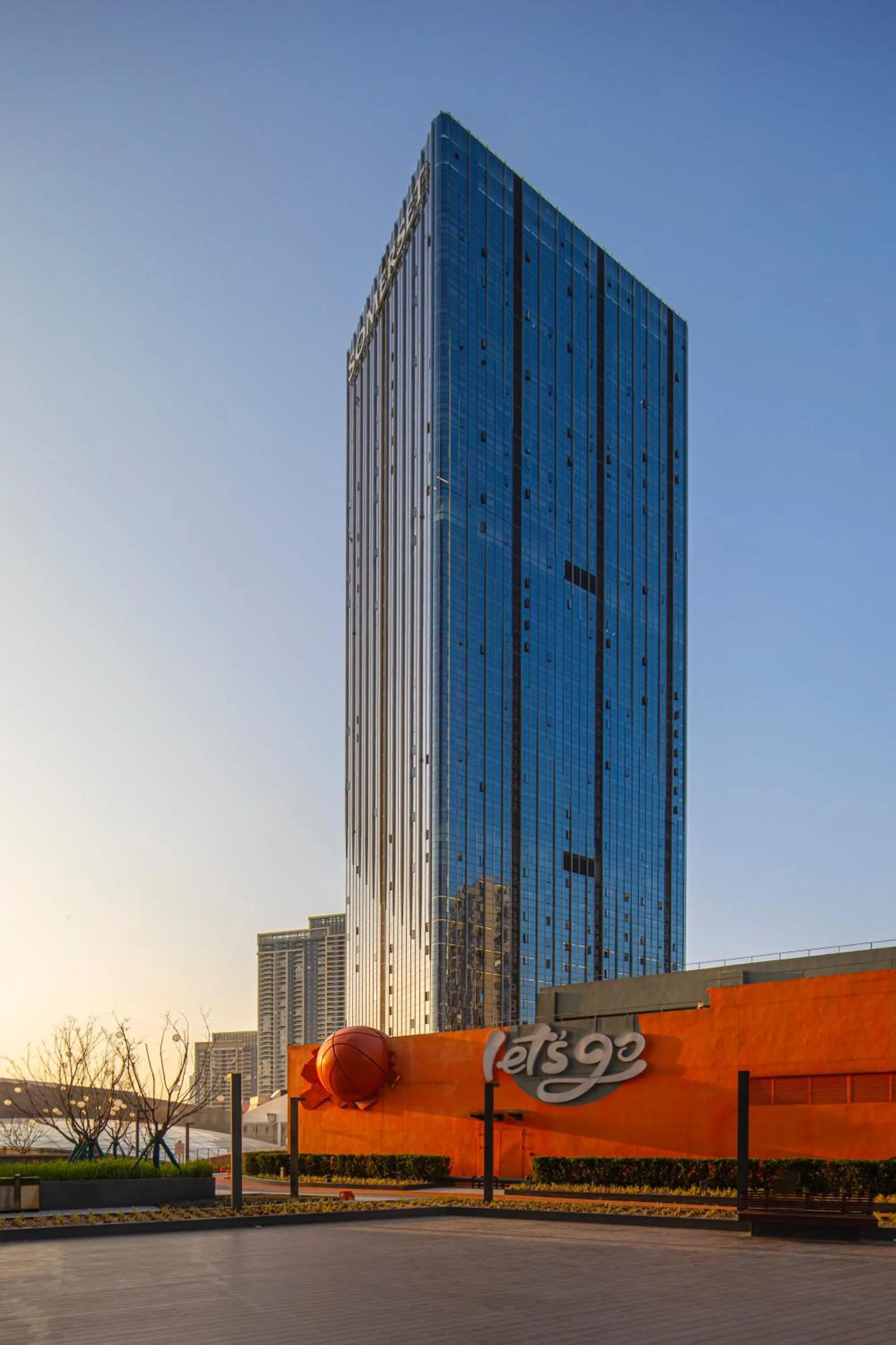 Property building in Somerset Future Center Wuhan