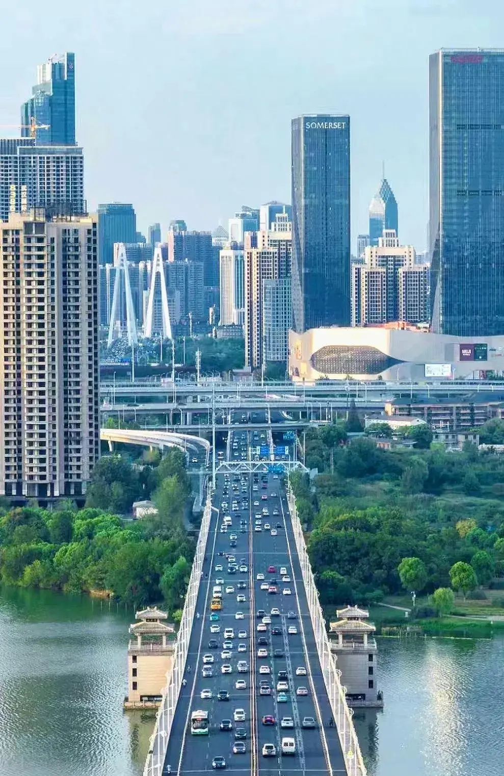 Property building in Somerset Future Center Wuhan Property building in Somerset Future Center Wuhan