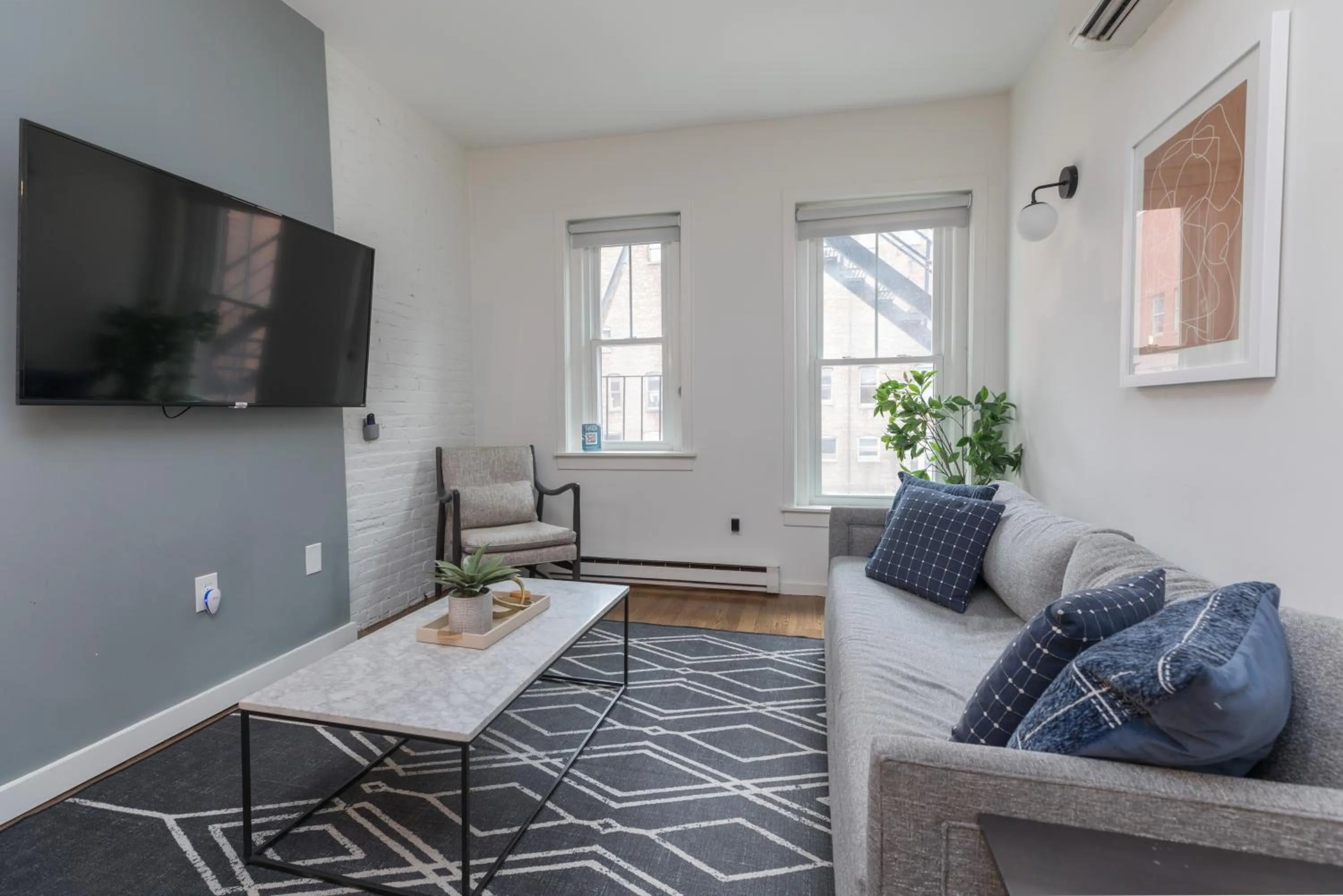 304 Newbury Street by Thatch