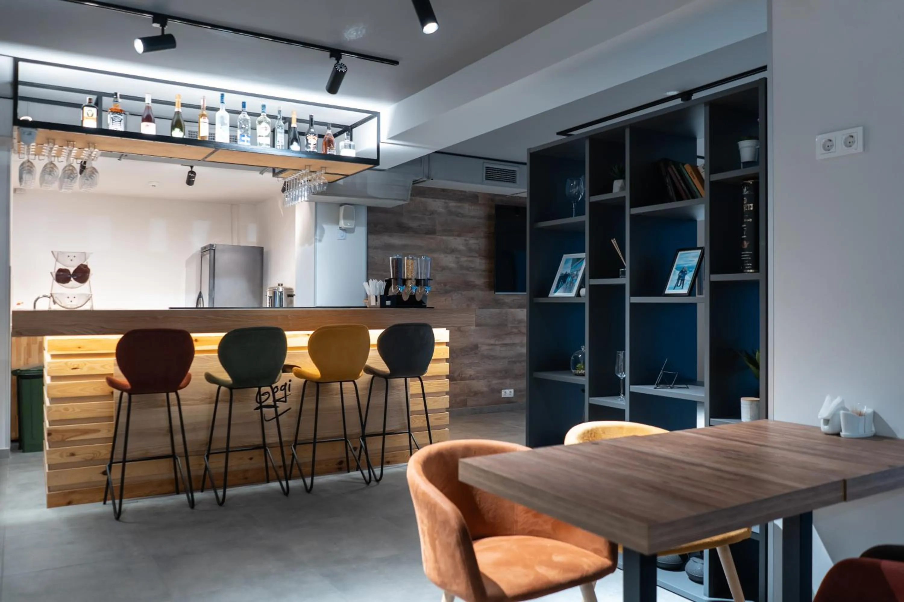 Lounge or bar in Gogi Resort